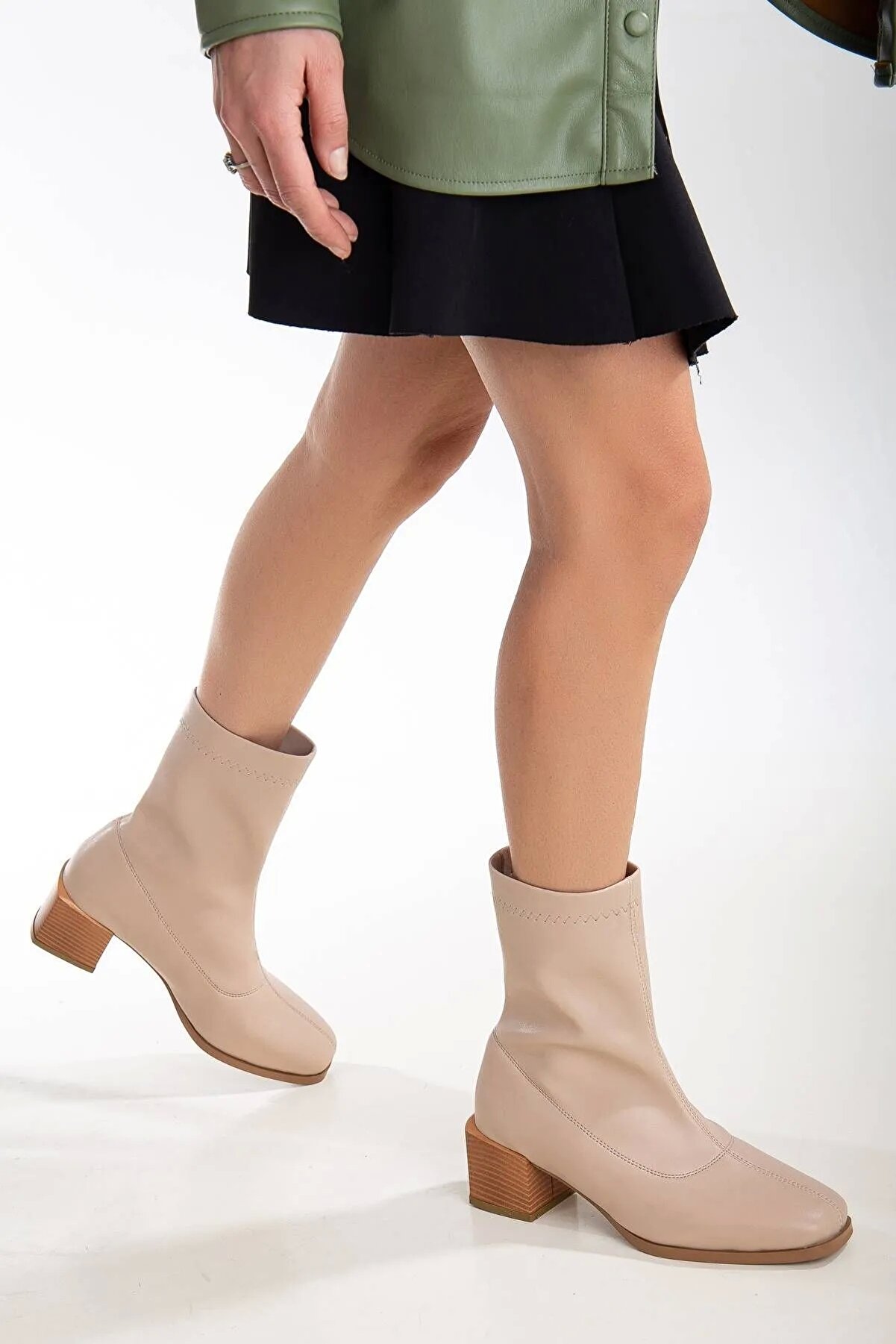 Gult Kadın Küt Burunlu 5 Cm Topuklu Rahat Tam Kalıp Nude Strech Bot