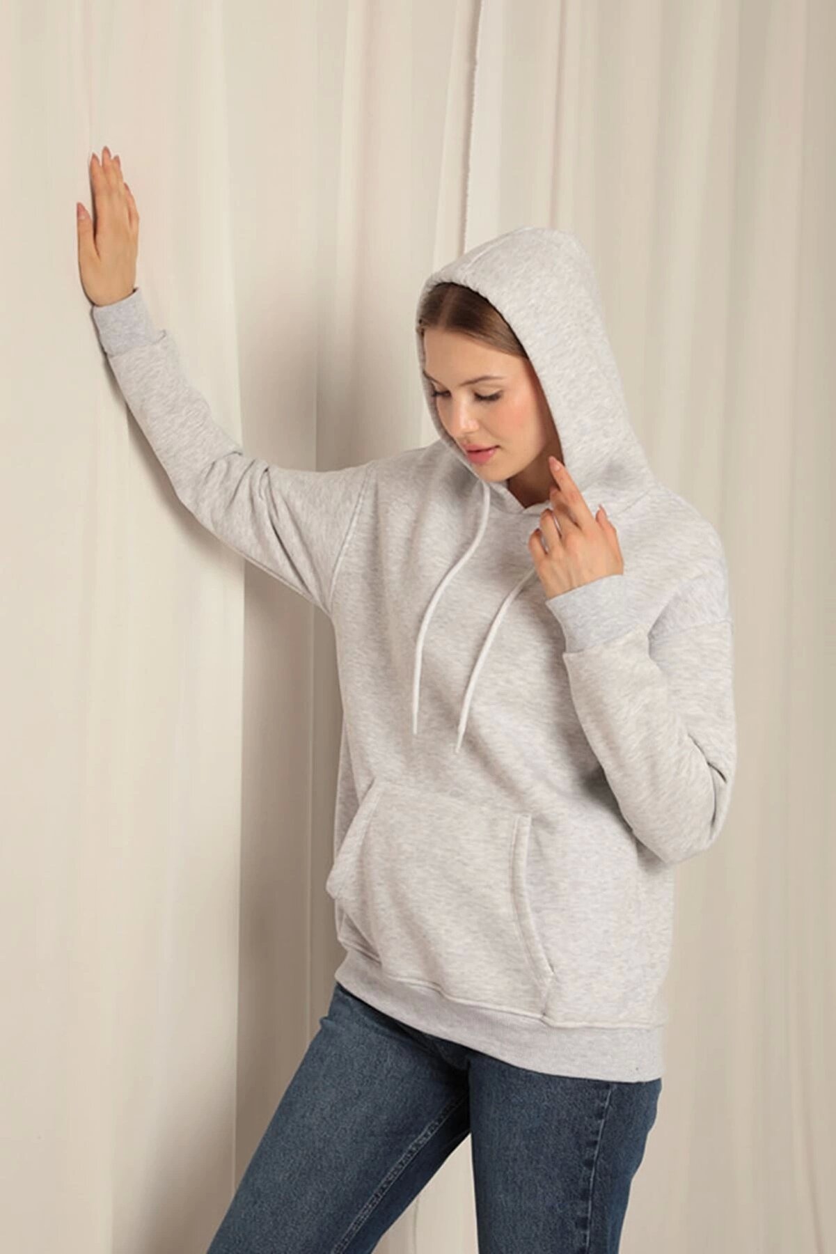 Edi̇kli̇ Store &Uuml;&ccedil; İpli̇k Kanguru Cep Kap&uuml;şonlu Kadın Sweat-A&ccedil;ık Gri̇