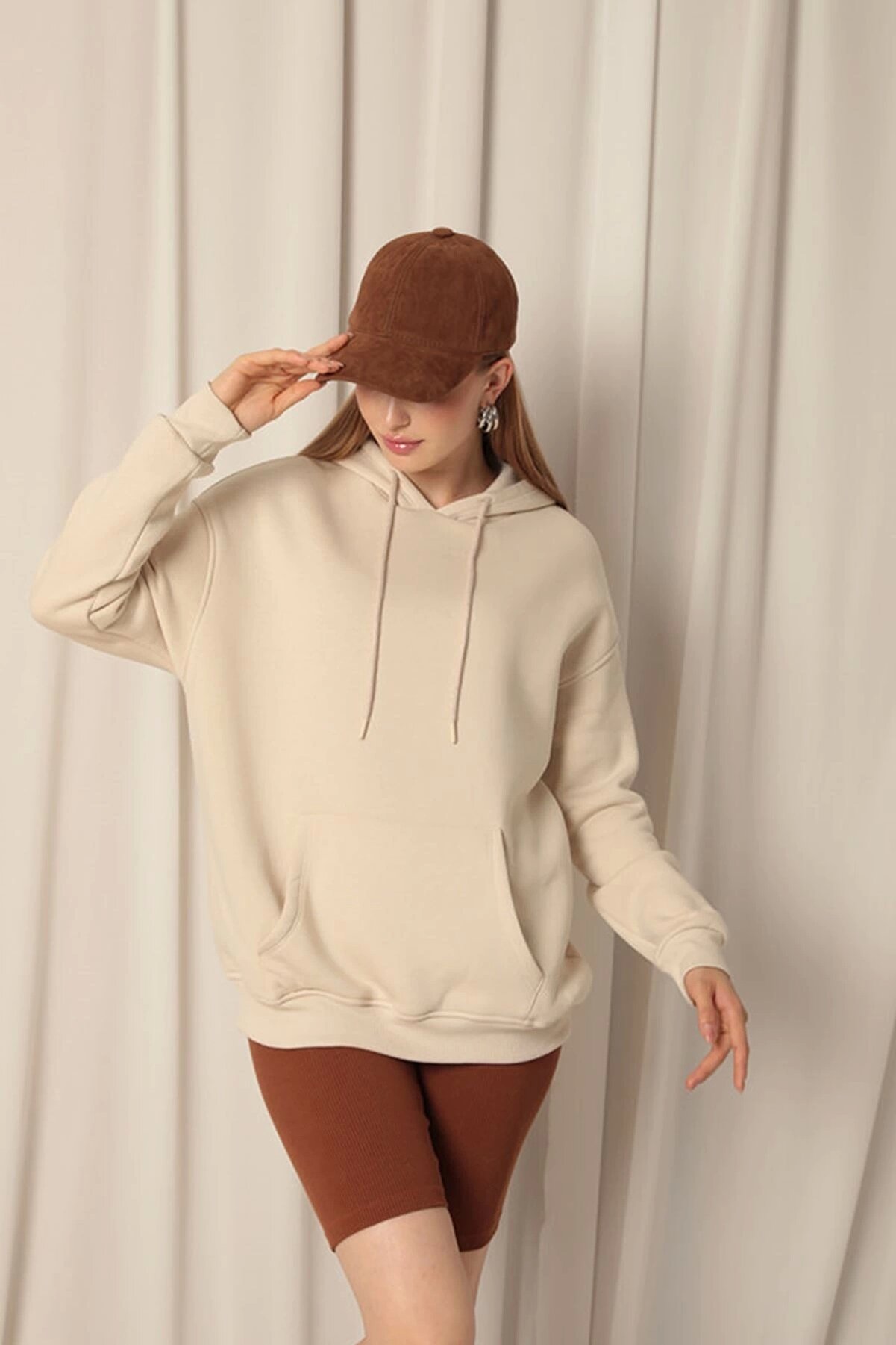 Nateli̇ &Uuml;&ccedil; İpli̇k Kanguru Cep Kadın Kap&uuml;şonlu Bej Sweat