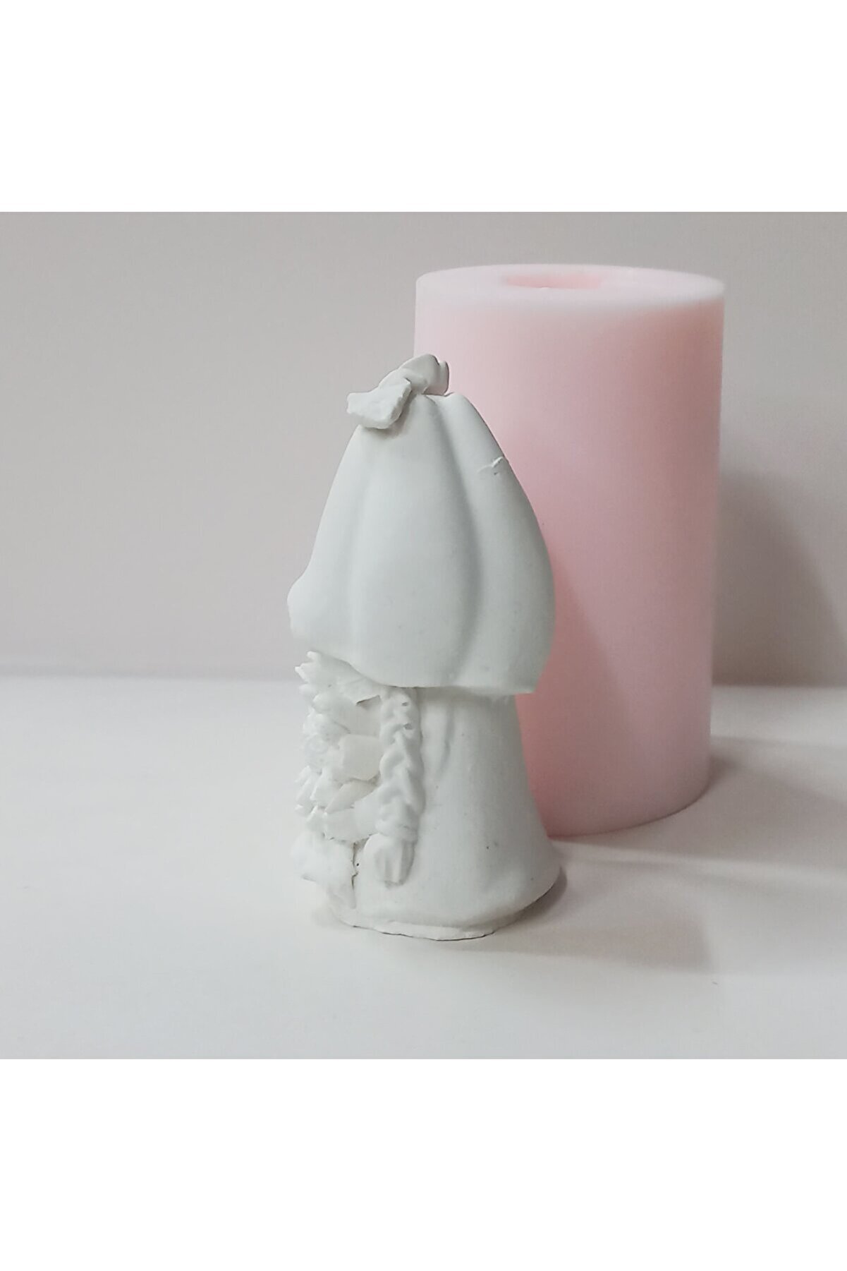 Kalıpcınızburada Çi̇çekli̇ Noel Gnom Si̇li̇kon Kalıp - K7600