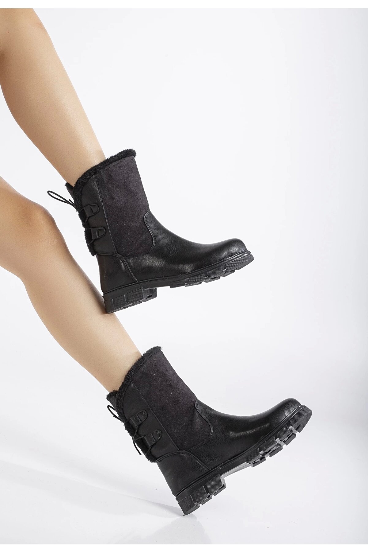 Gult Kadın Kürklü Bot Si̇yah Mat