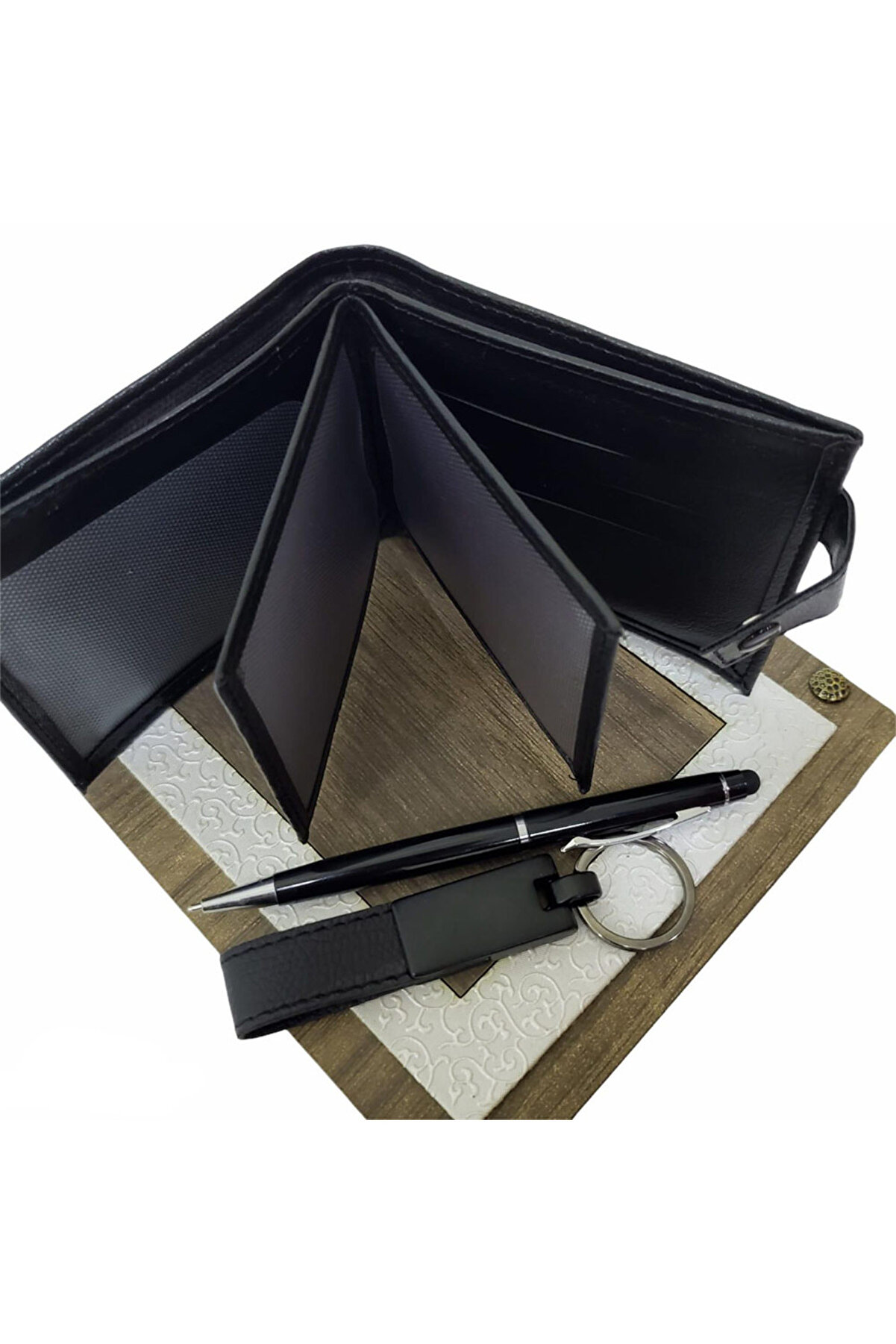 evimdeyokyok Ahşap Kutulu Erkeğe 3'lü Kalem Cüzdan Anahtar Hediye Seti Tdrtr