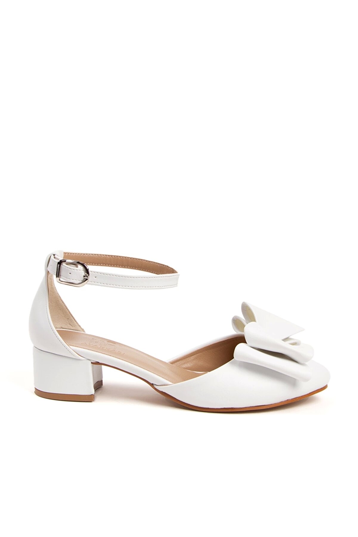 Gult Kadın Fi̇yonklu Kısa Topuklu Ayakkabı Beyaz