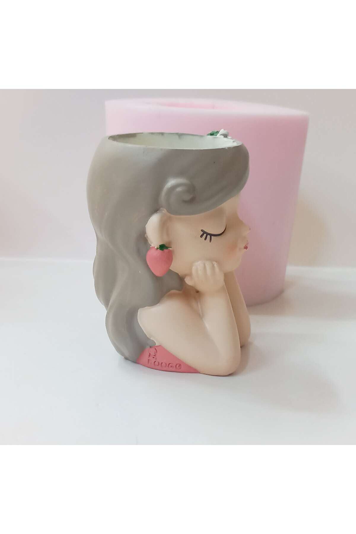 Kalıpcınızburada Çi̇lekli̇ Kız Saksı Si̇li̇kon Kalıp - K7949