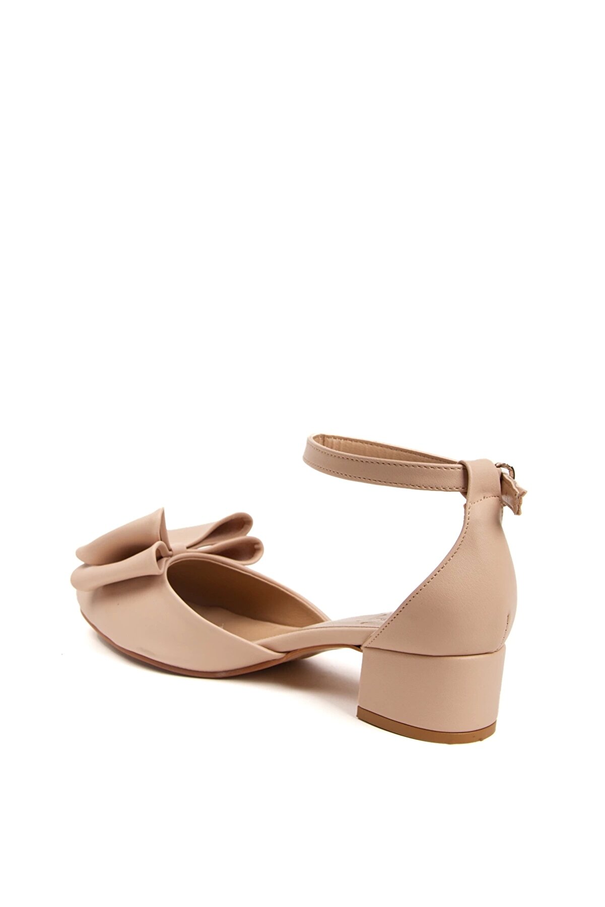 Gult Kadın Fi̇yonklu Kısa Topuklu Ayakkabı Nude