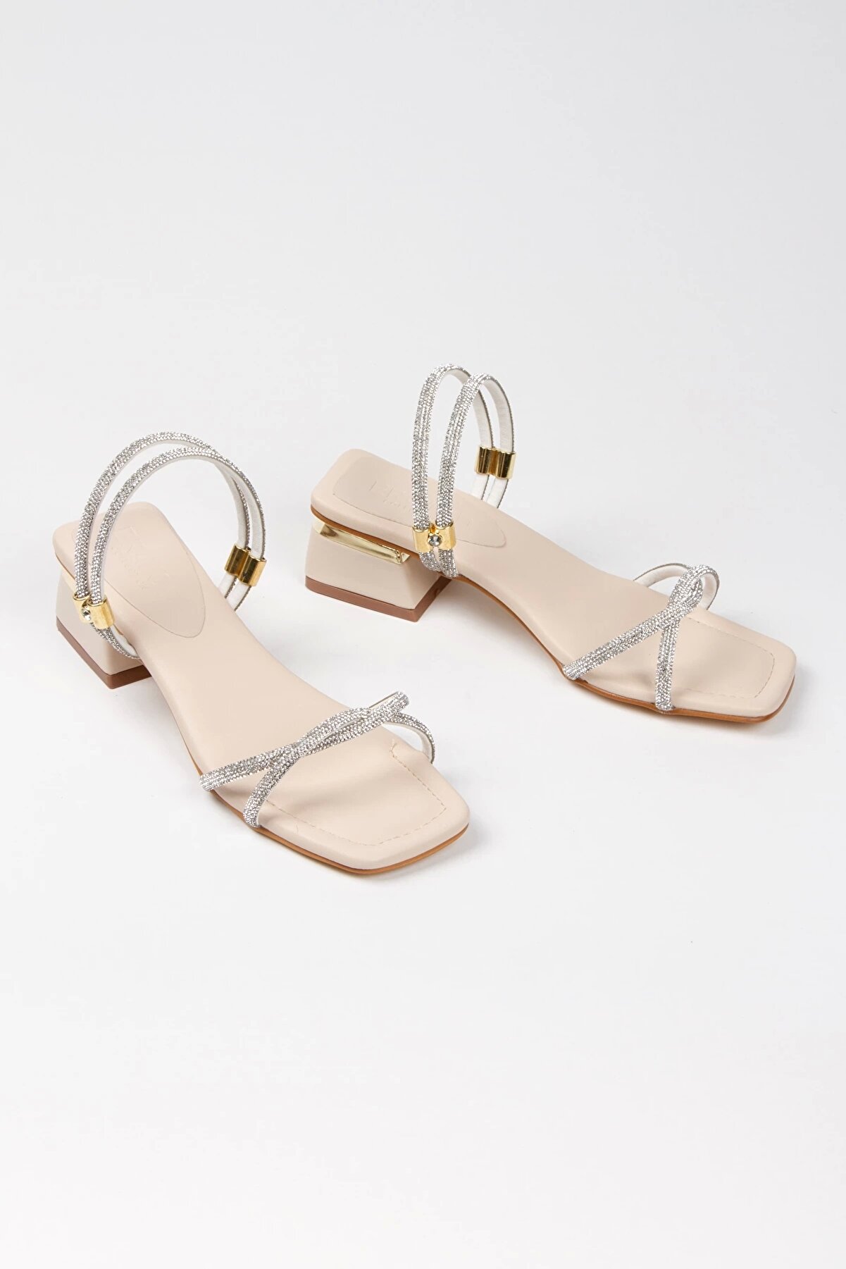 Gult Kadın Çapraz Taşlı Abi̇ye Ayakkabı Bej