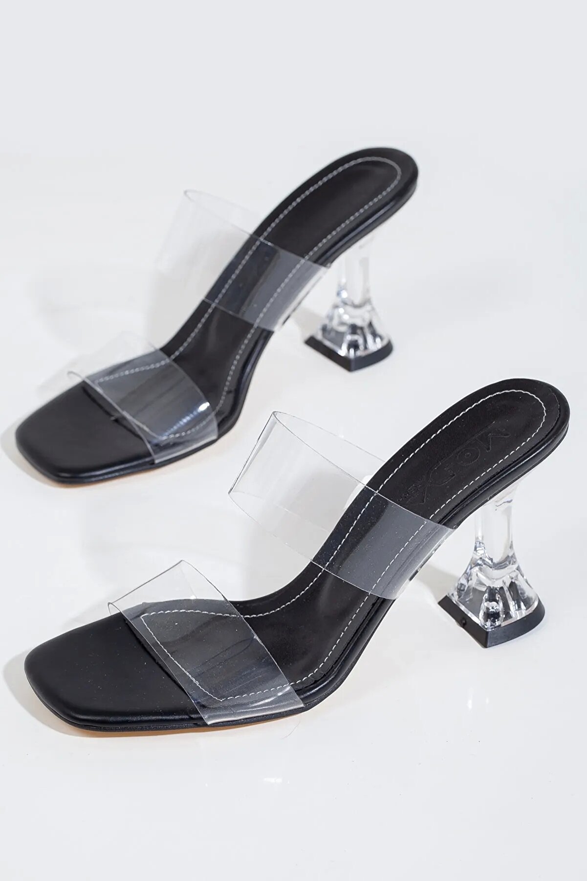 Gult Kadın Ince Topuklu Si̇yah Şeffaf Terli̇k