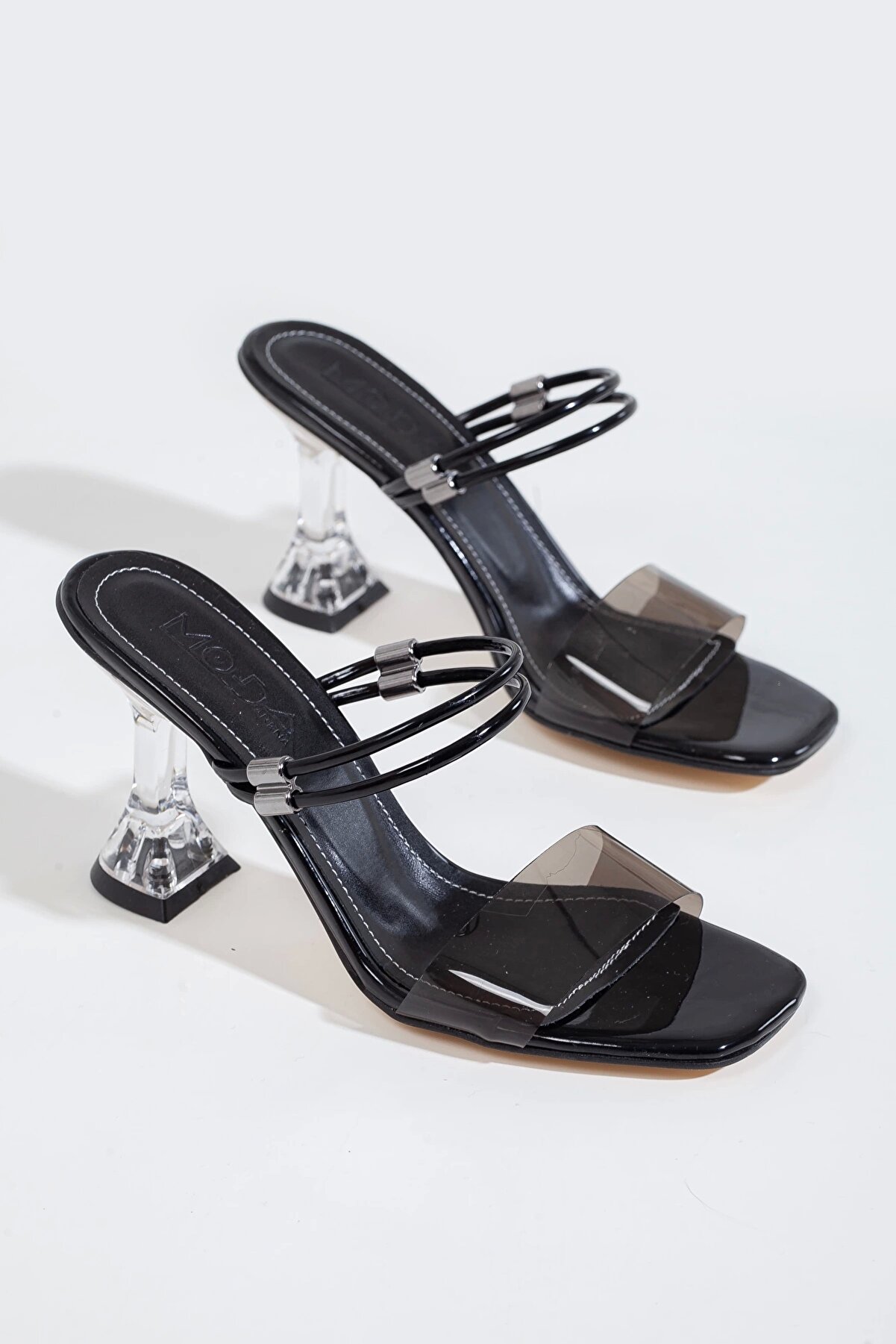 Gult Kadın Ince Topuklu Si̇yah Şeffaf Bi̇yeli̇ Terli̇k