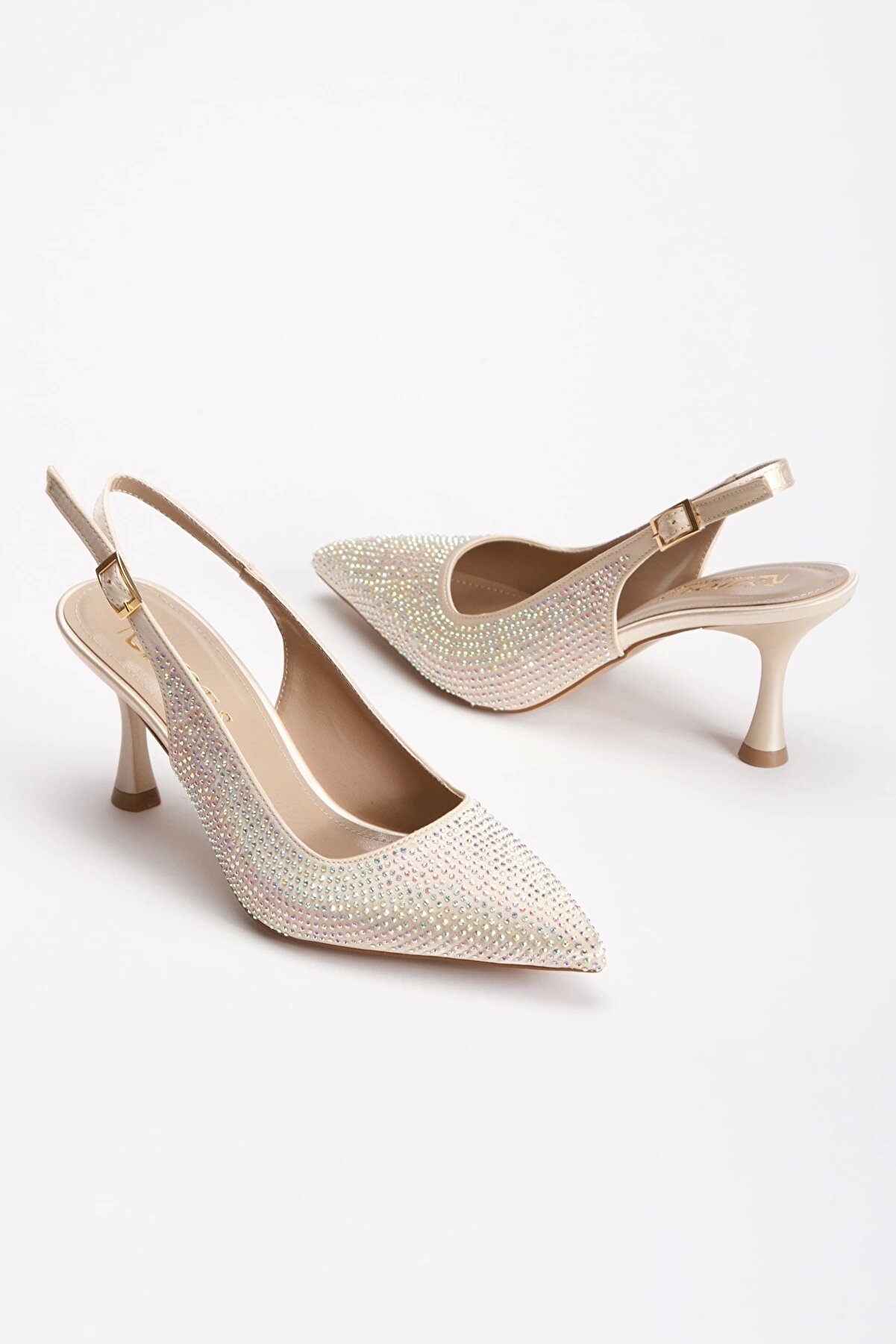 Gult Kadın Burnu Kapalı Arkası Açık Gece Ayakkabısı Altın