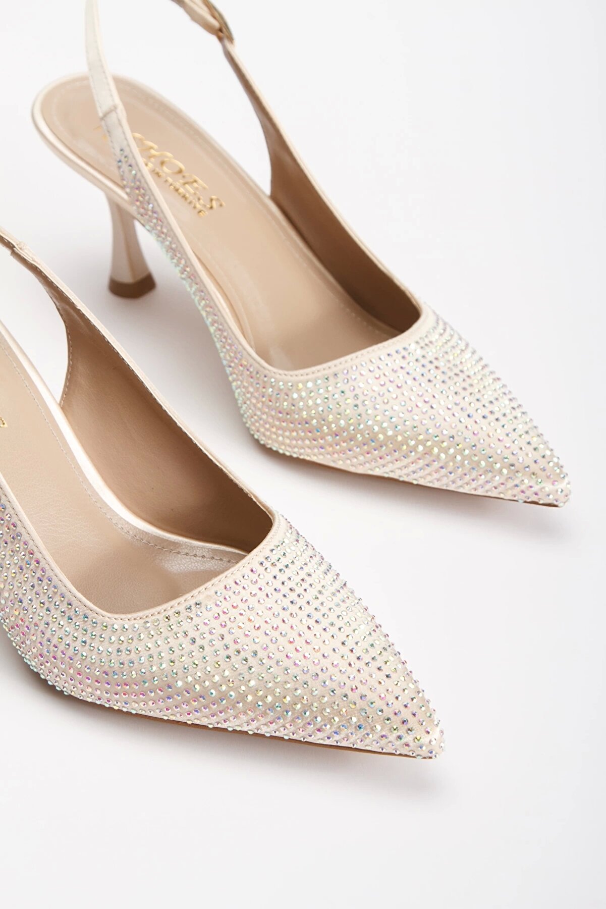 Gult Kadın Burnu Kapalı Arkası A&ccedil;ık Gece Ayakkabısı Altın