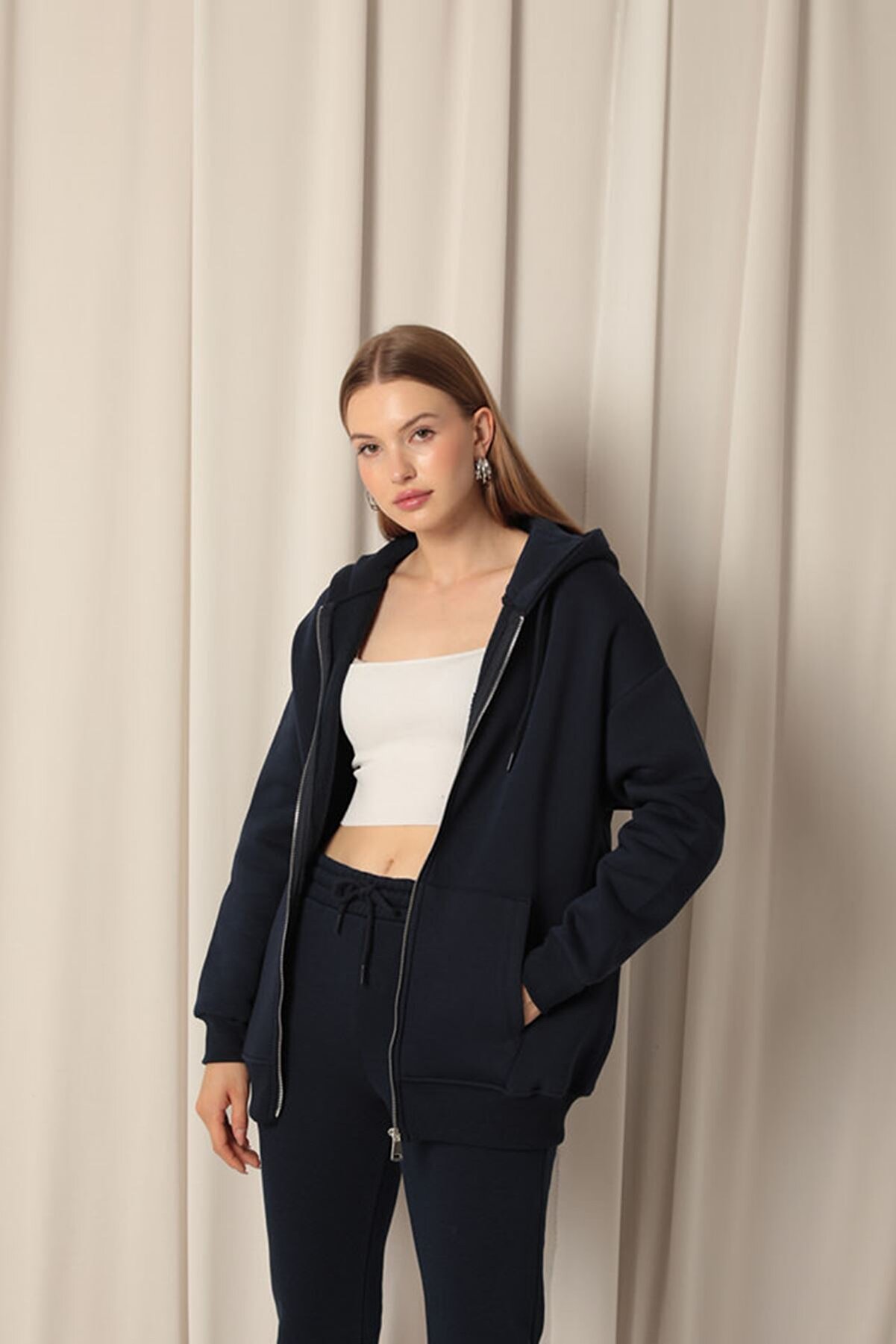 Znd Fashi̇on &Uuml;&ccedil; İpli̇k Kanguru Cep Fermuarlı Kap&uuml;şonlu Kadın Laci̇vert Sweat