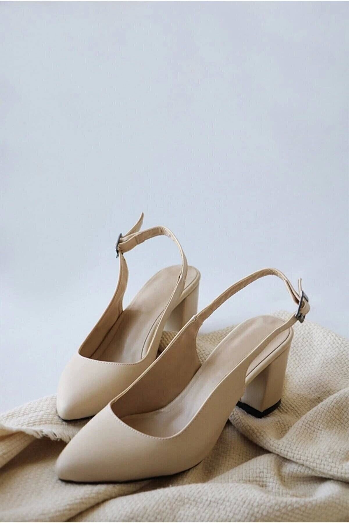 Gult Kadın Bej Ci̇lt Arkası Açık Ayakkabı