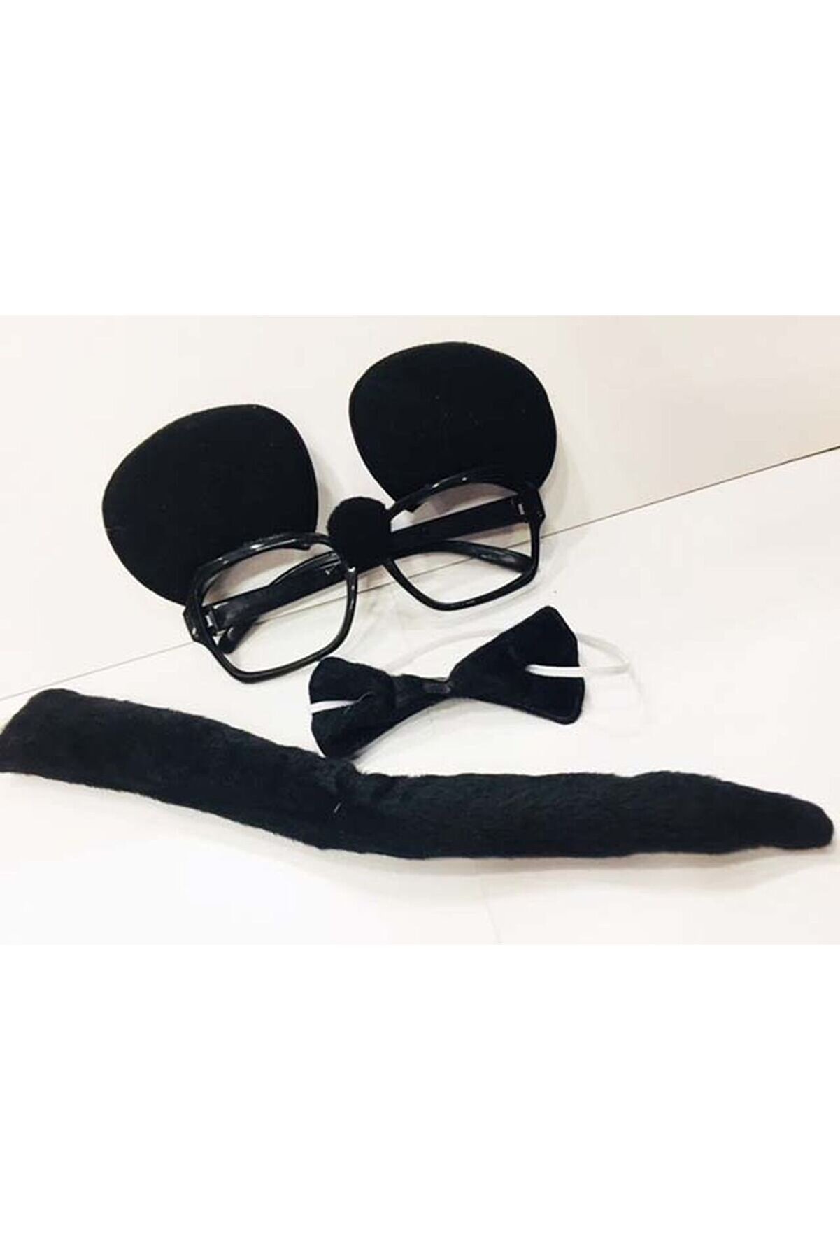 Mi̇ckey Mouse Gözlüğü Papyonu Kuyruğu Seti̇ Tdrtr