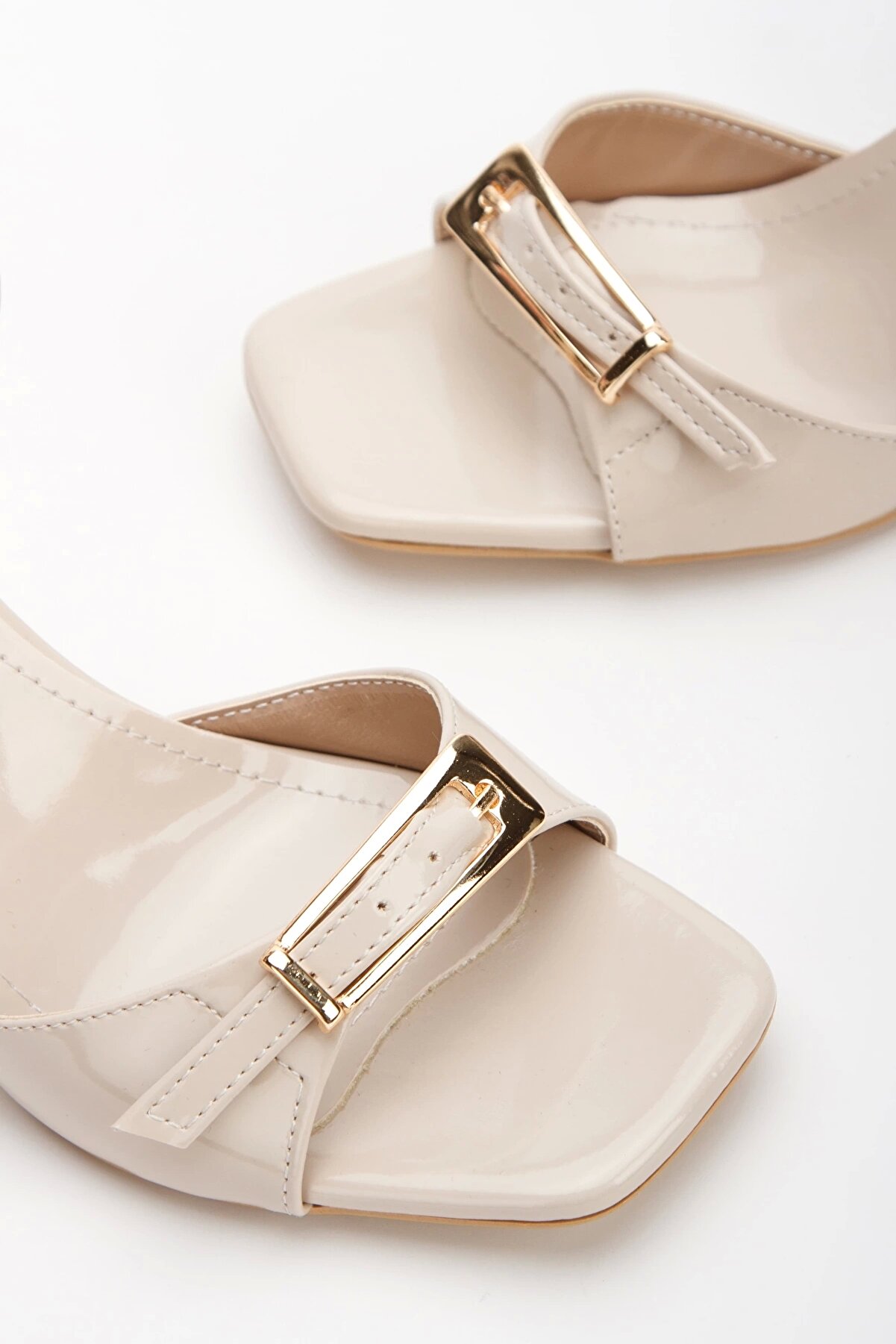 Gult Kadın Yazlık Ayakkabı Çeyi̇zli̇k