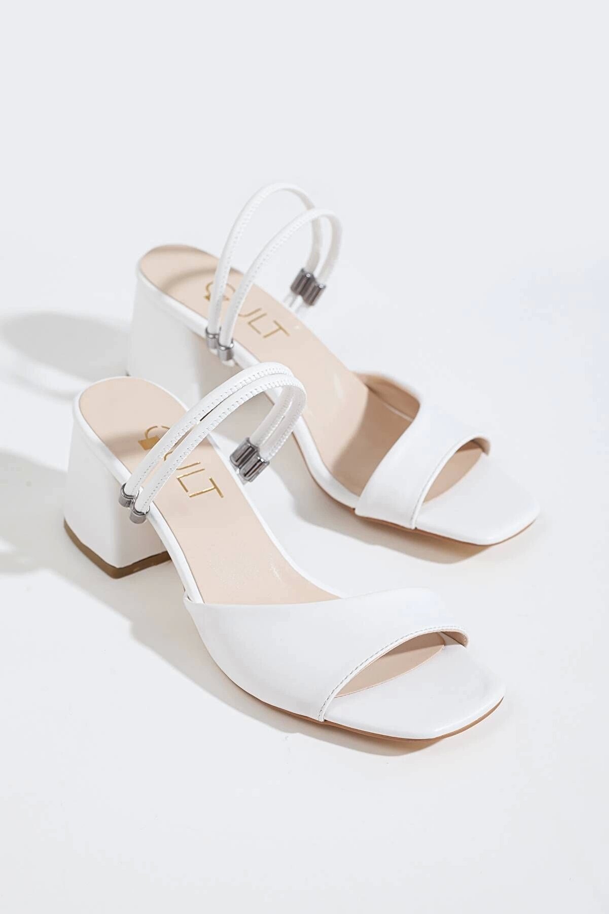 Gult Kadın Önü Açık Kısa Kalın Topuklu Yazlık Tarz Terli̇k Beyaz