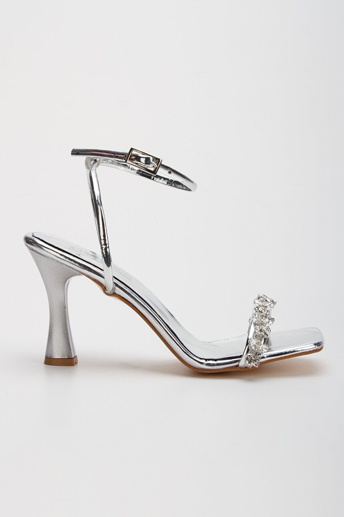 Lukatlove Kadın Taş İşlemeli̇ Abi̇ye Ayakkabı