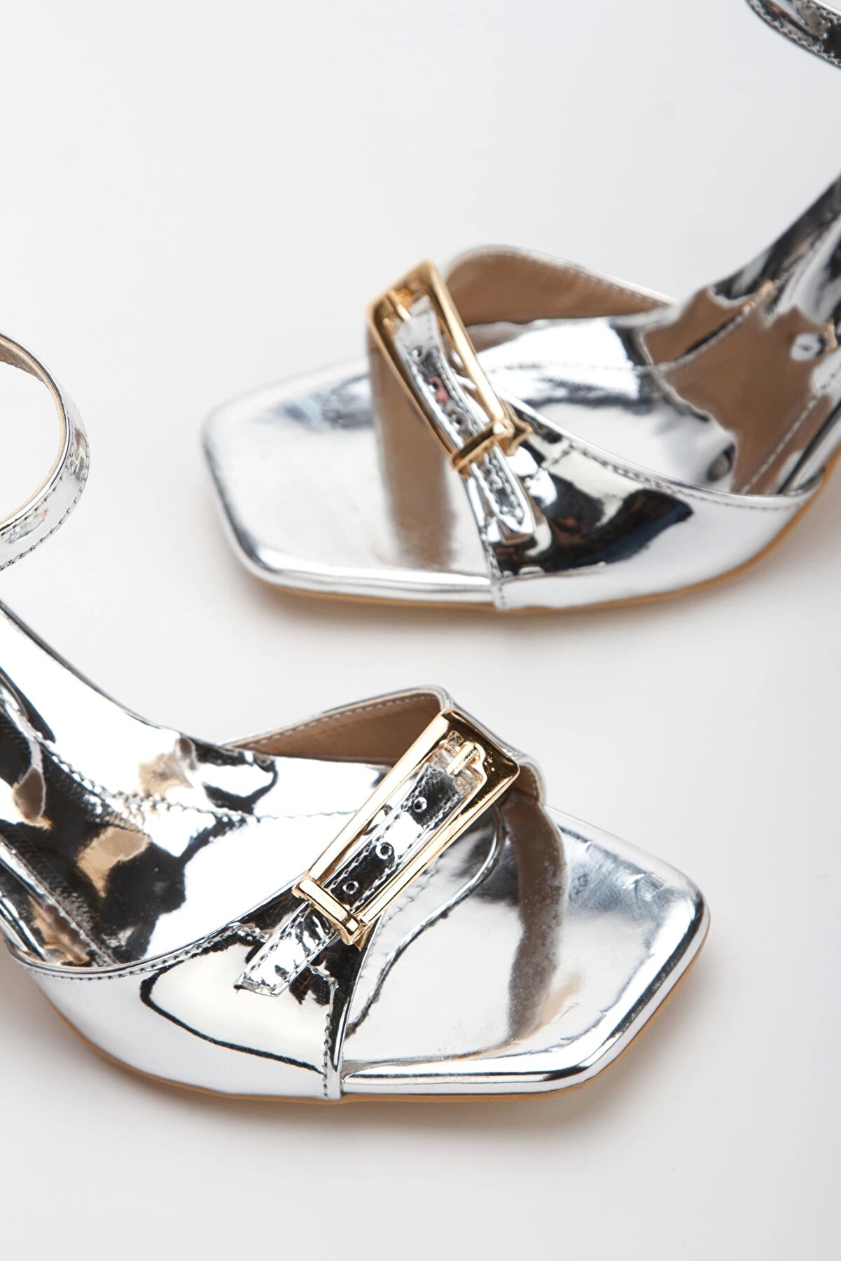 Gult Kadın Yazlık Ayakkabı Çeyi̇zli̇k