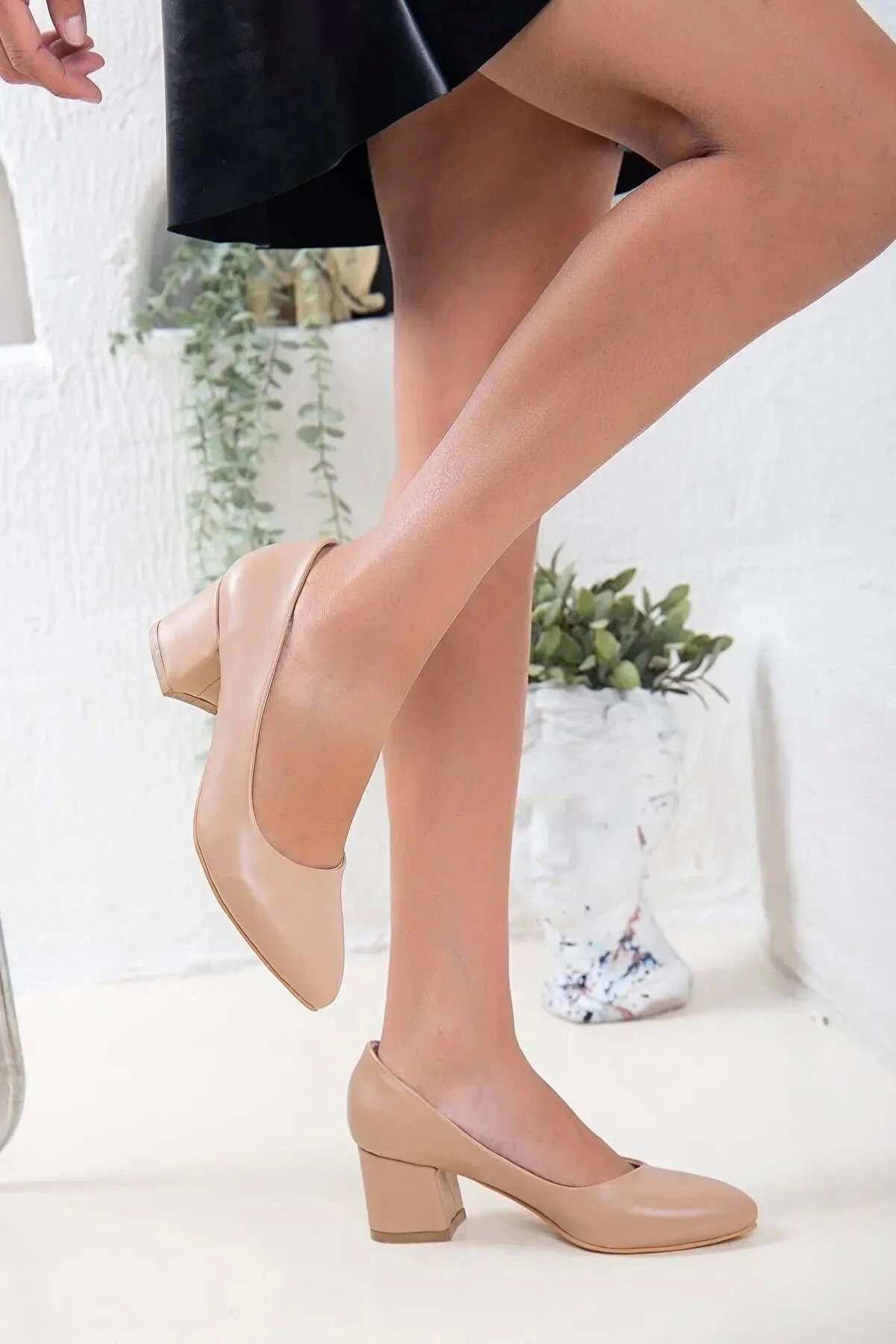 Kadın Klasi̇k Kalın Ökçeli̇ 5 Cm Sti̇letto Nude