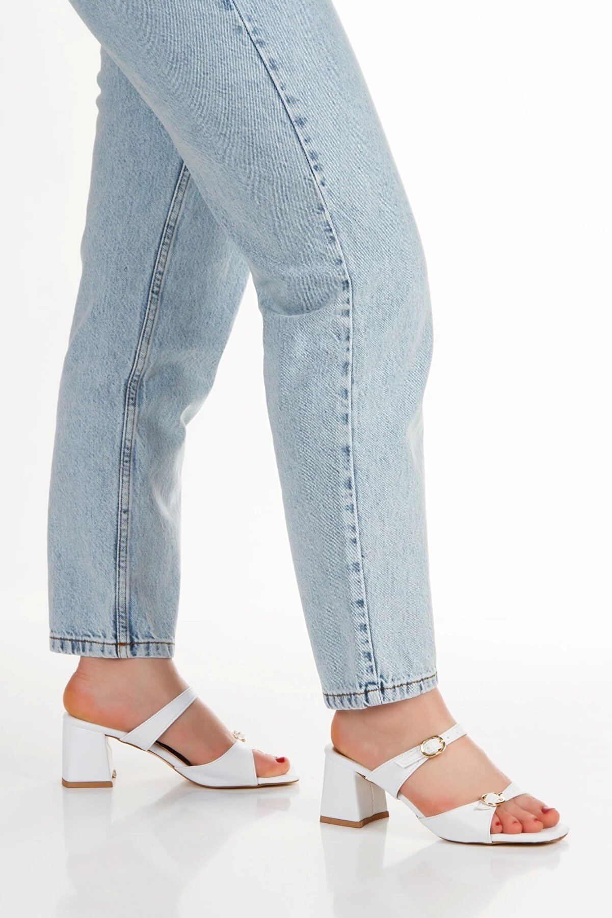 Gult Kadın Kalın Topuklu Terli̇k