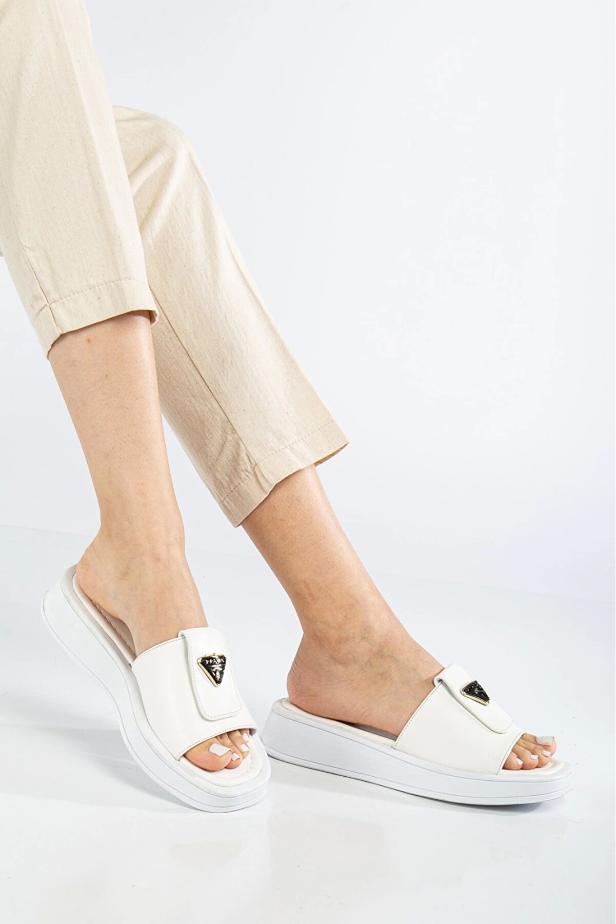 Gult Kadın Yumuşak Tabanlı Terli̇k  Ppada