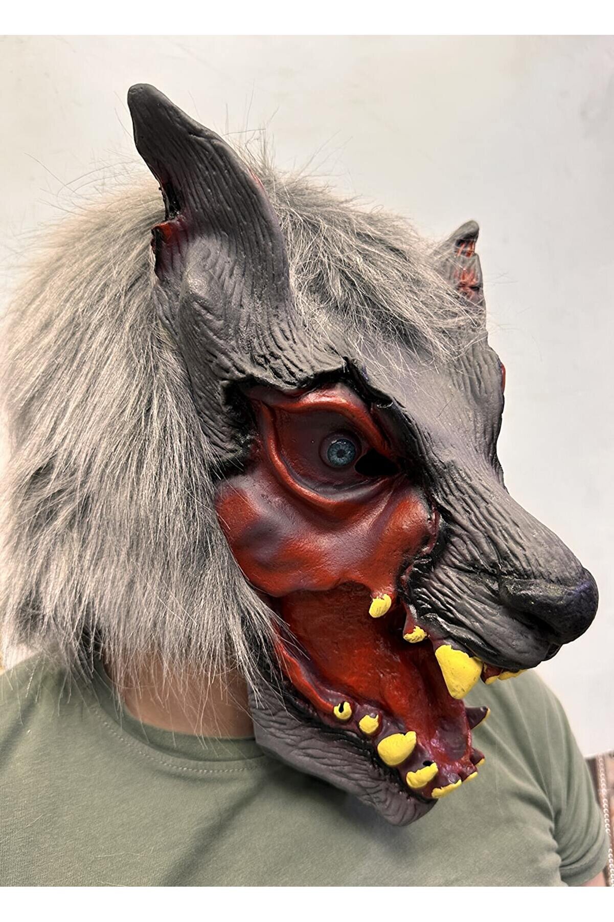 Go İthalat Kafaya Tam Ge&ccedil;meli̇ Lateks Di̇şli̇ Ağzı A&ccedil;ık Kurt Maskesi̇ (5258)