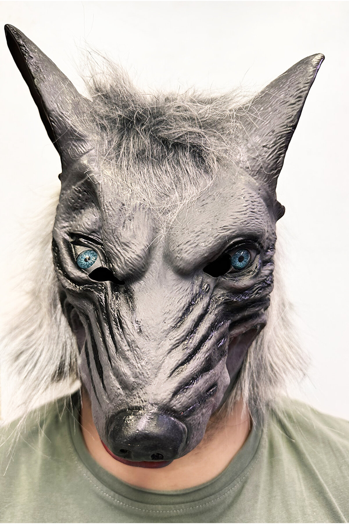 Go İthalat Kafaya Tam Ge&ccedil;meli̇ Lateks Mavi̇ G&ouml;zl&uuml; Di̇şli̇ Ağzı A&ccedil;ık Kurt Maskesi̇ (5258)