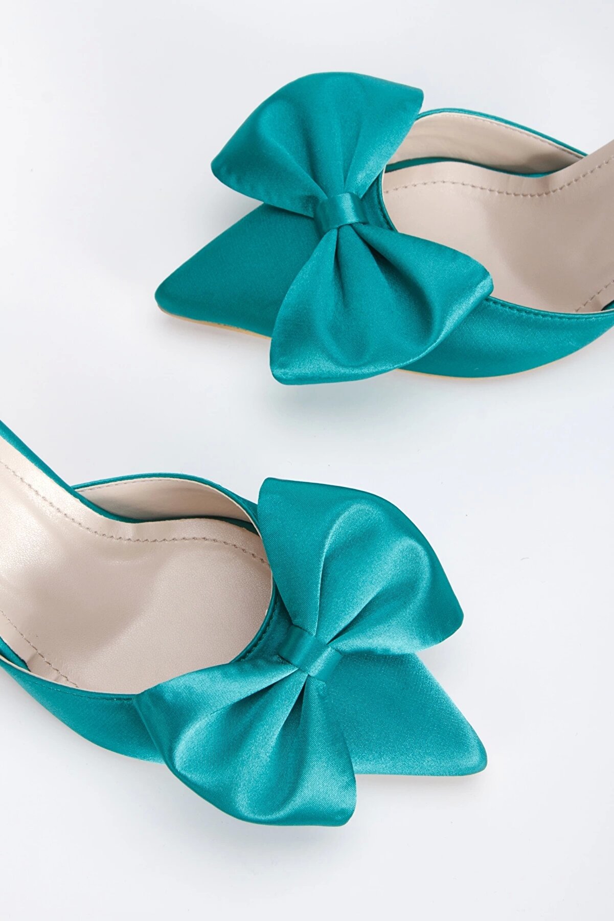 Gult Kadın Saten Ayakkabı