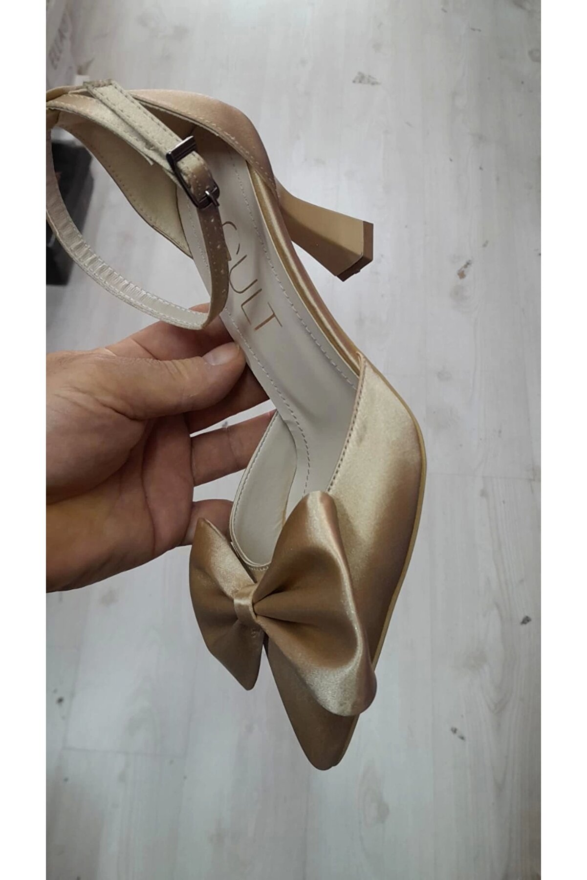 Gult Kadın Saten Ayakkabı