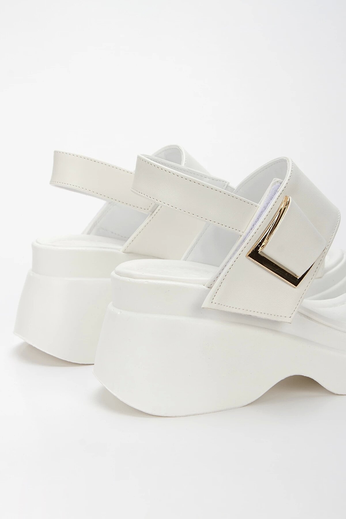 Gult Kadın Sandalet Cırt Kapamalı