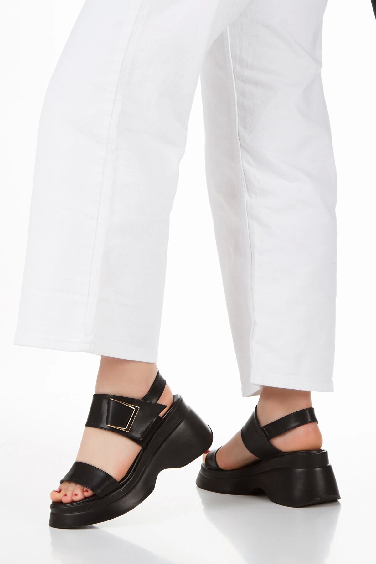 Gult Kadın Sandalet Cırt Kapamalı