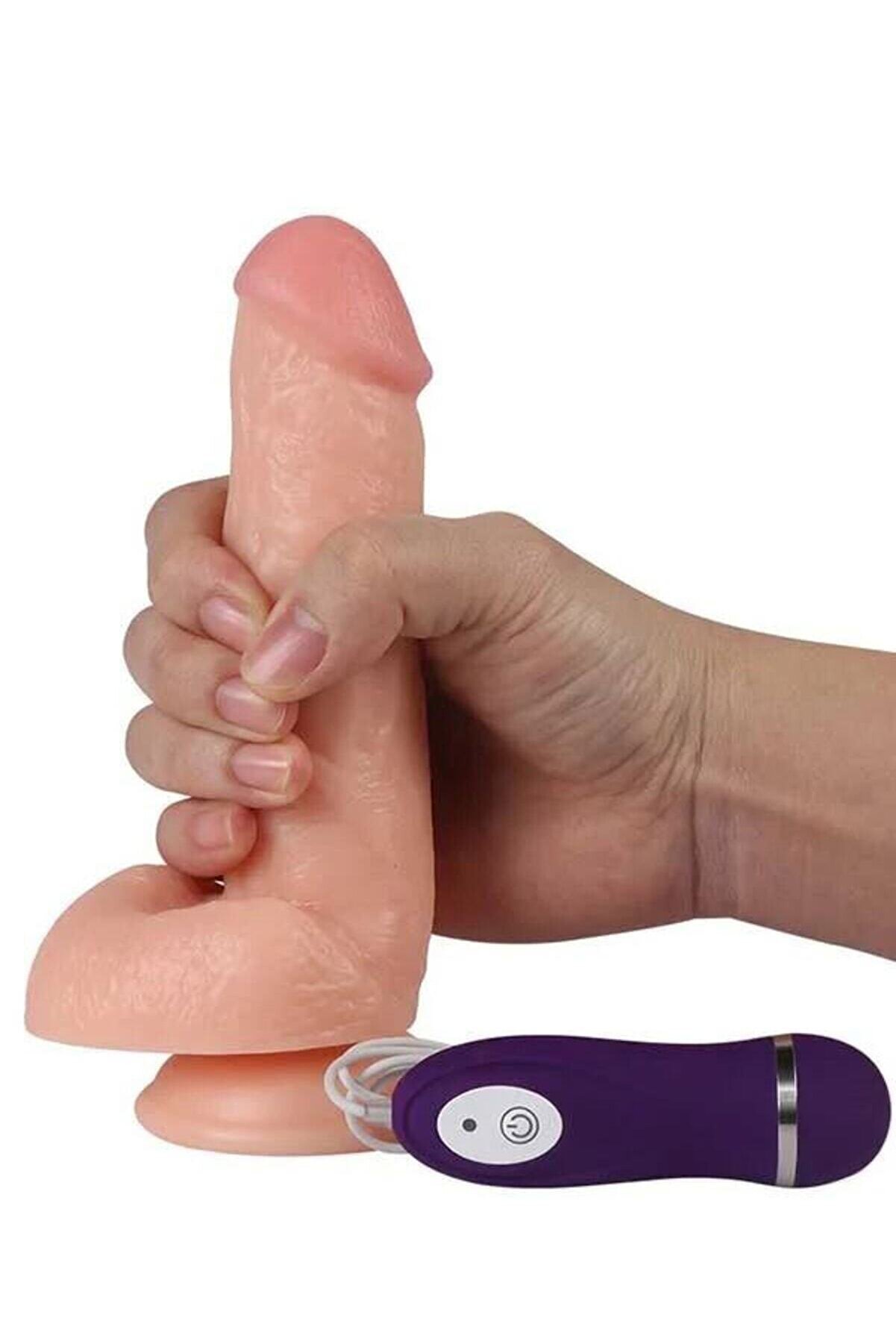 Erox Kassadi̇n Ti̇treşi̇mli̇ Ger&ccedil;ek&ccedil;i̇ Reali̇sti̇k Peni̇s 17.5 Cm