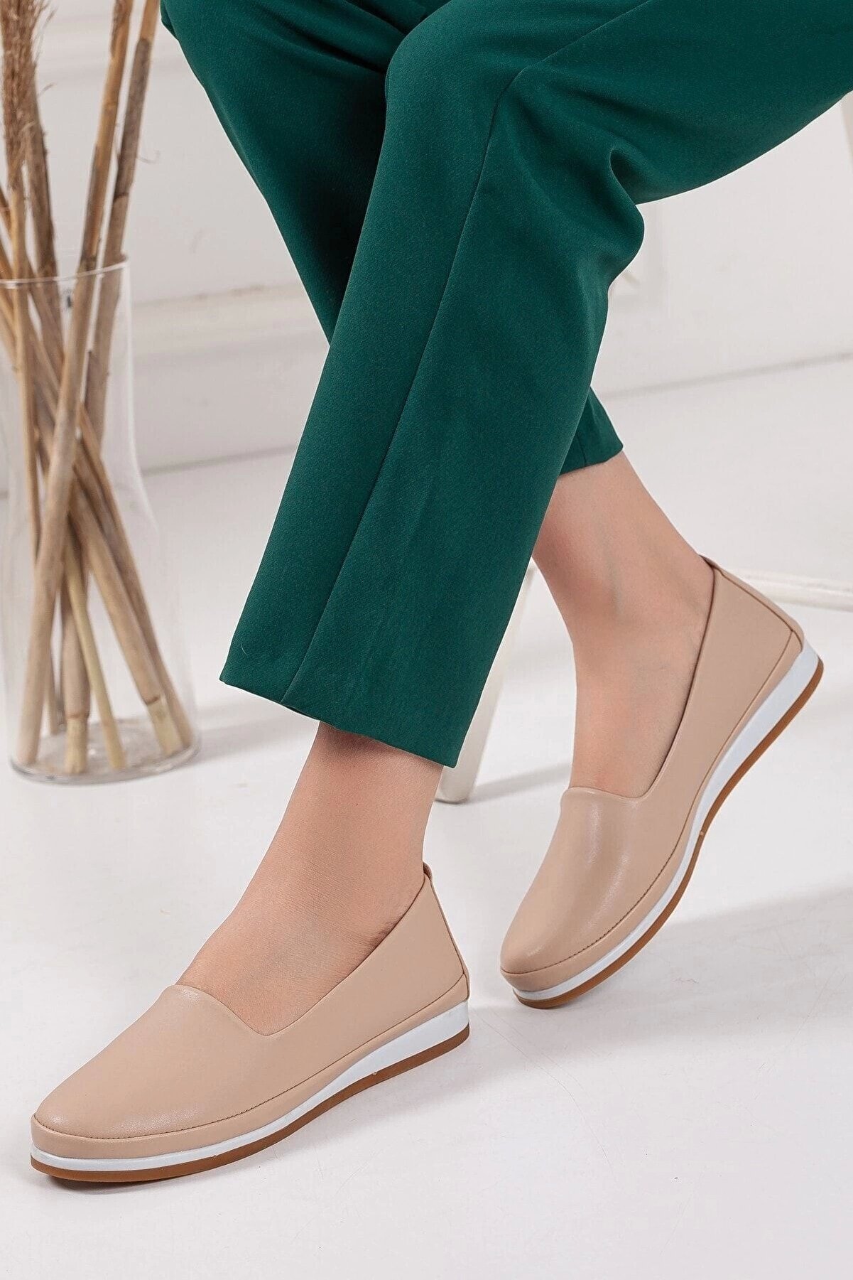 Gult Kadın Günlük Ortopedi̇k Ayakkabı Bej Düz