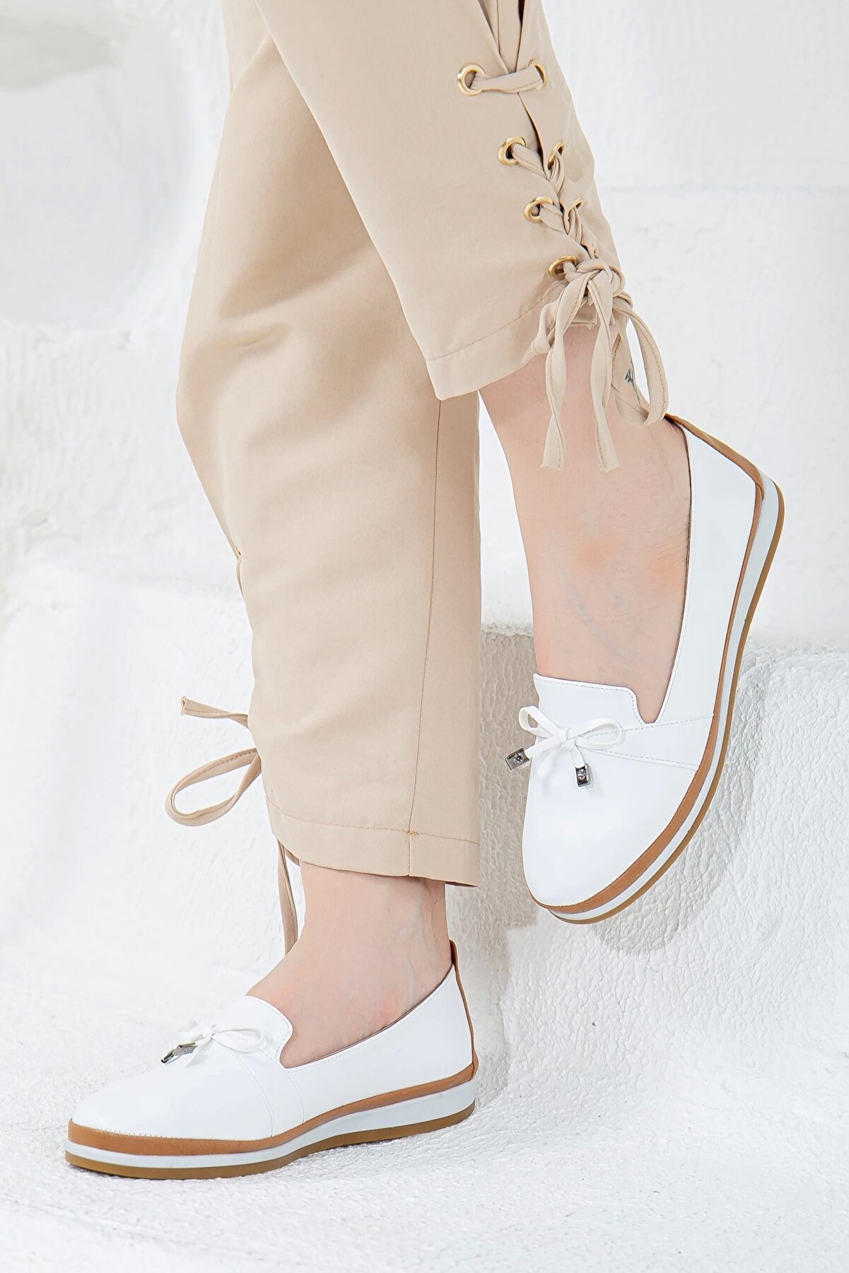 Gult Kadın Lofer Babet Beyaz