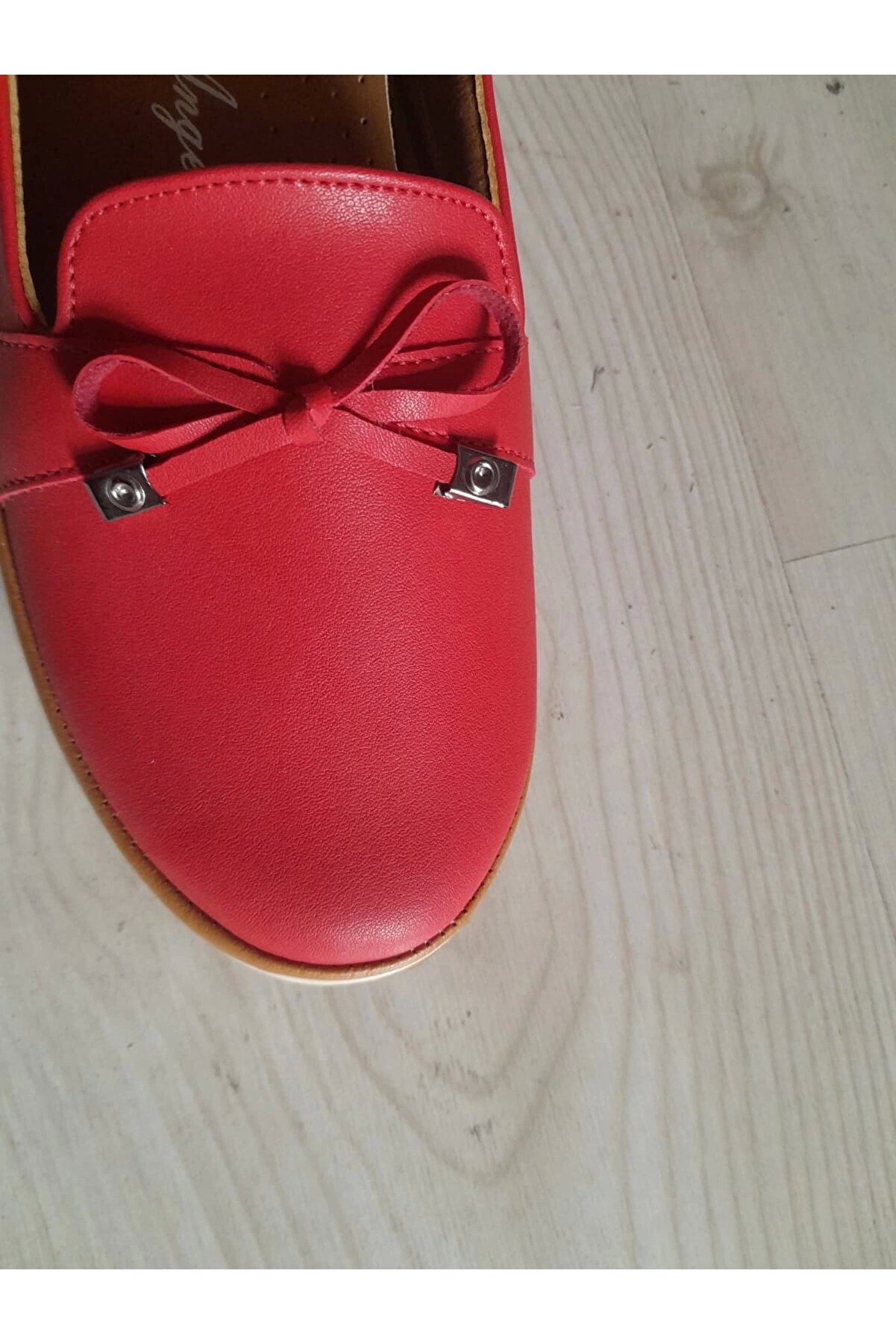 Gult Kadın Lofer Babet Kırmızı