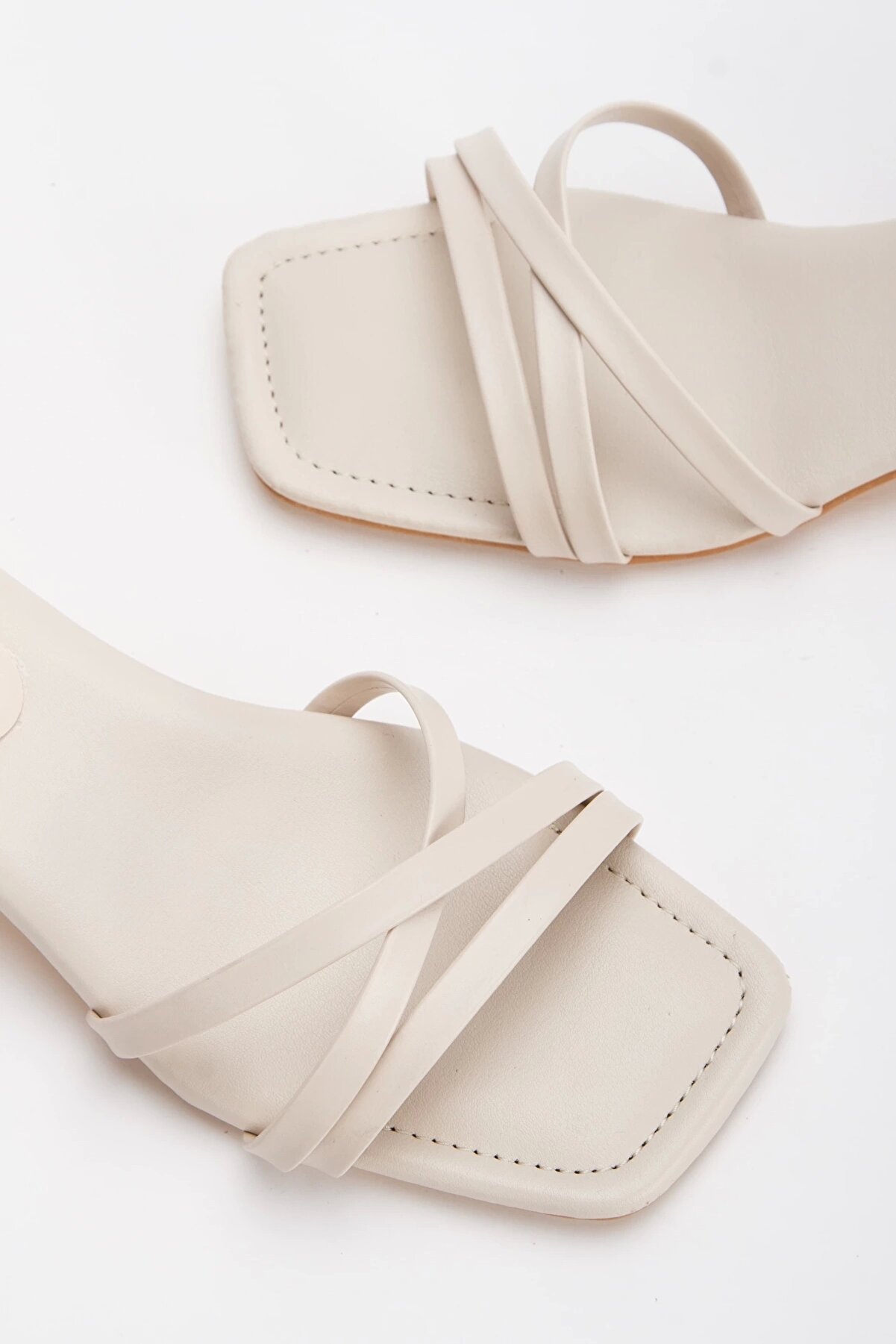 Gult Kadın 3 Cm Yazlık Ayakkabı