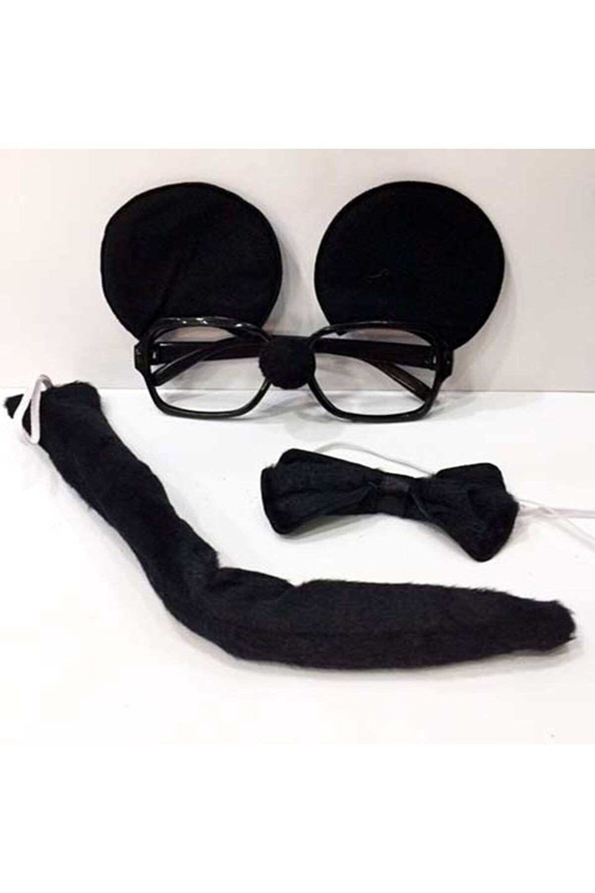 Ethab Ti̇caret Mi̇ckey Mouse Kost&uuml;m Seti̇