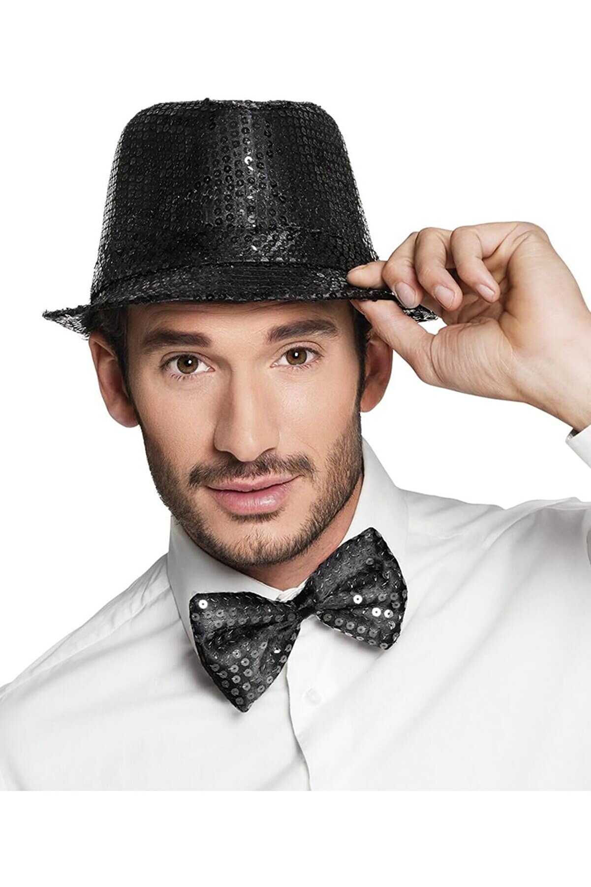 Ethab Ti̇caret Si̇yah Payetli̇ Şapka Ve Papyon Seti̇ &ndash; Parıltılı Yeti̇şki̇n Kost&uuml;m Seti̇