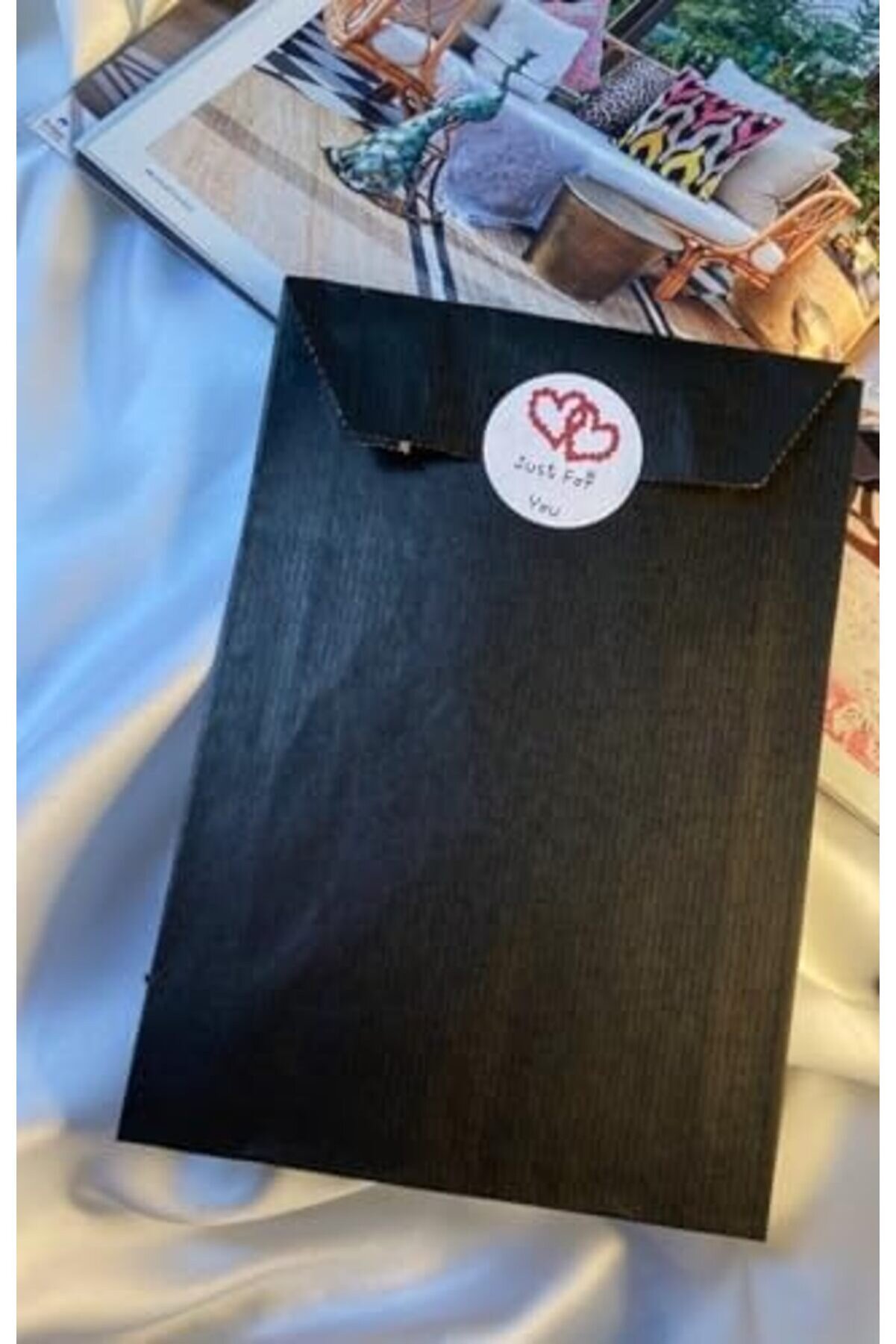 Renkli̇ Bantlı Hedi̇ye Paketi̇ Banded Claret Color Gi̇ft Package 15 * 4 * 21 Cm 4Lü (Si̇yah) Trendbaza