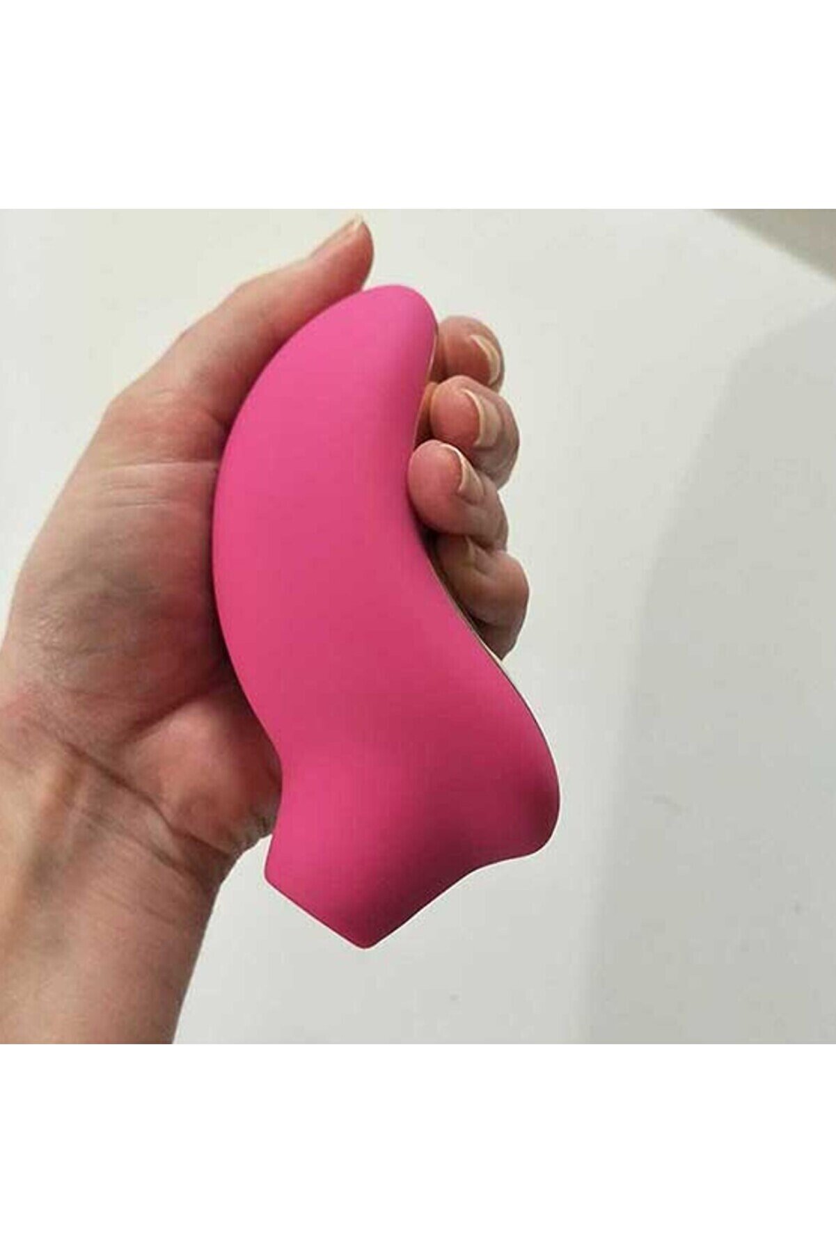 Erox Lelo Sona Crui̇se Soni̇c Ceri̇se Cli̇toral Massager Emi̇ş Vi̇brat&ouml;r