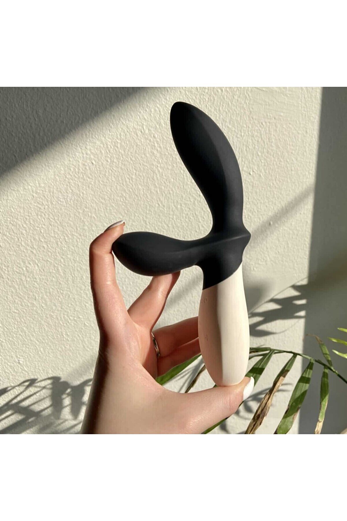 Meyrabest Lelo Loki̇ Si̇yah Wave Moti̇on Technology Hareketli̇ Prostate Massager