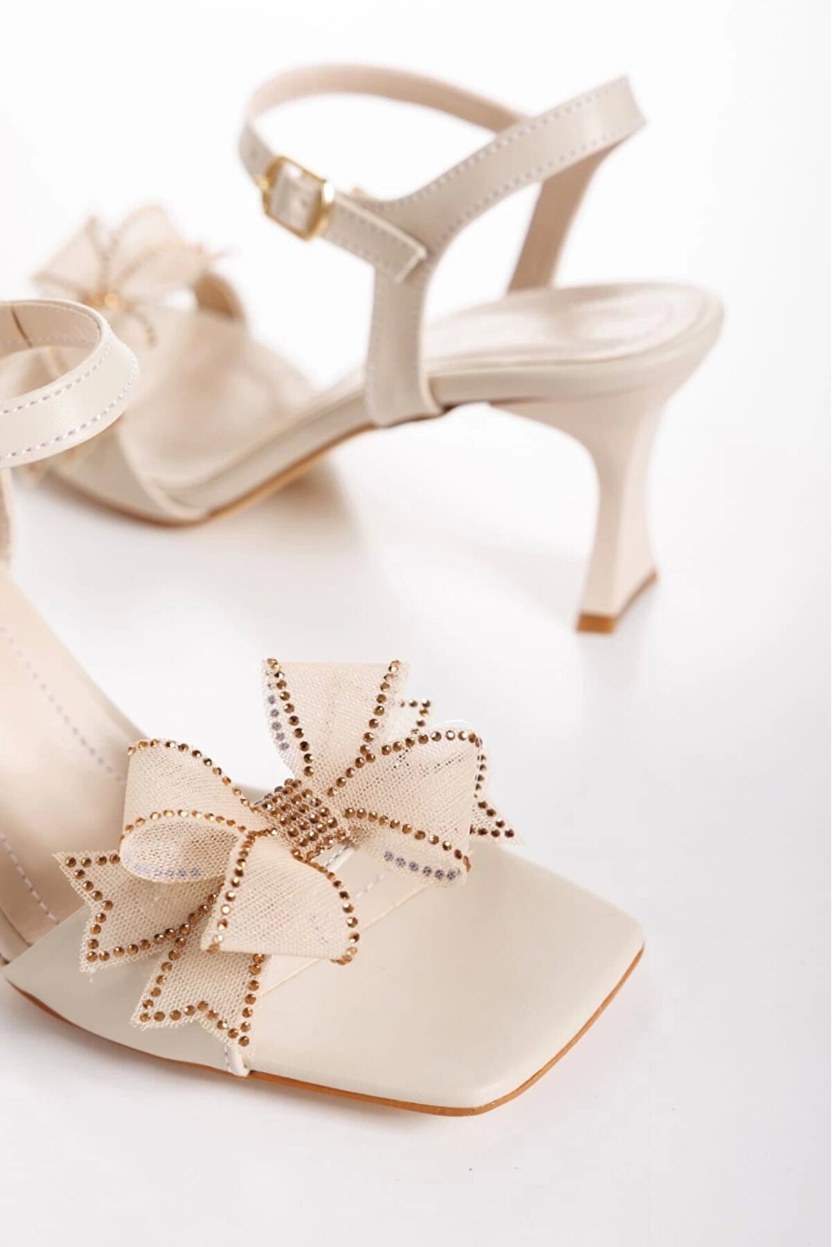 Gult Kadın Yazlık Kelebek Papyonlu