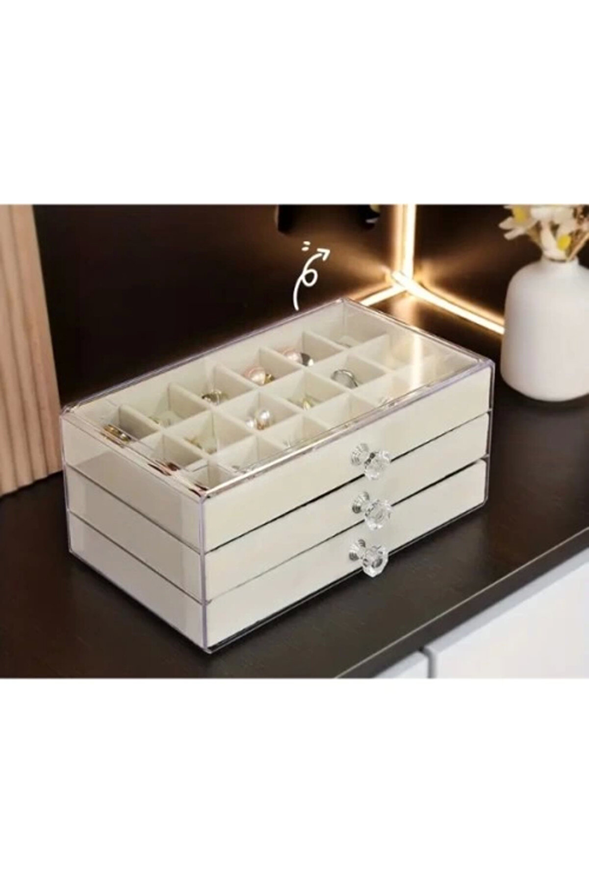 Üç Katlı Takı Organi̇zeri̇