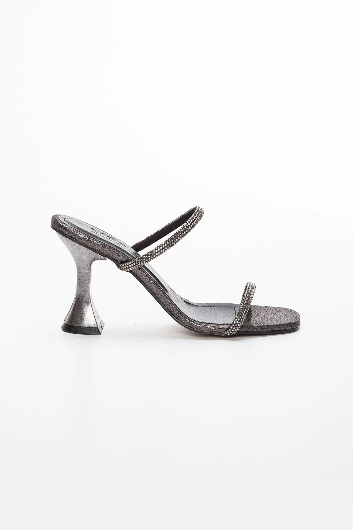 Gult Kadın Kadeh Topuklu Terli̇k Plati̇n