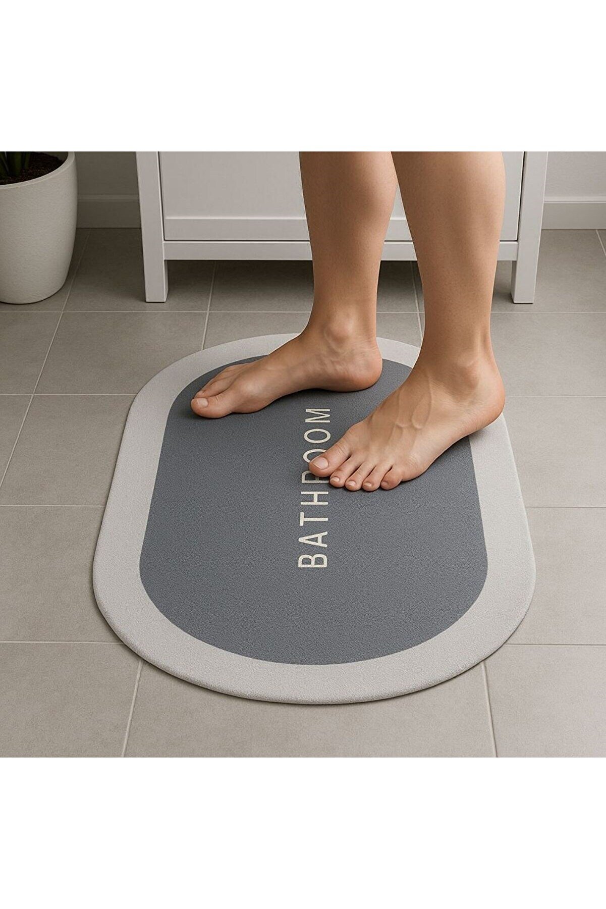 Go İthalat Si̇hi̇rli̇ S&uuml;per Su Emi̇ci̇ Kaymaz Tabanlı Oval Paspas 40*60 Cm (4457)