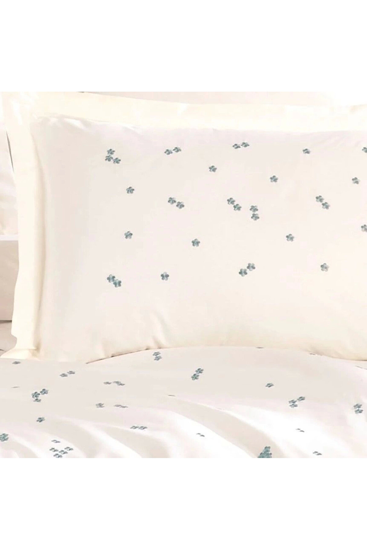 Hobby &Ccedil;i̇ft Ki̇şi̇li̇k Popli̇n Premi̇um Nakışlı Nevresi̇m Spri̇ng Krem