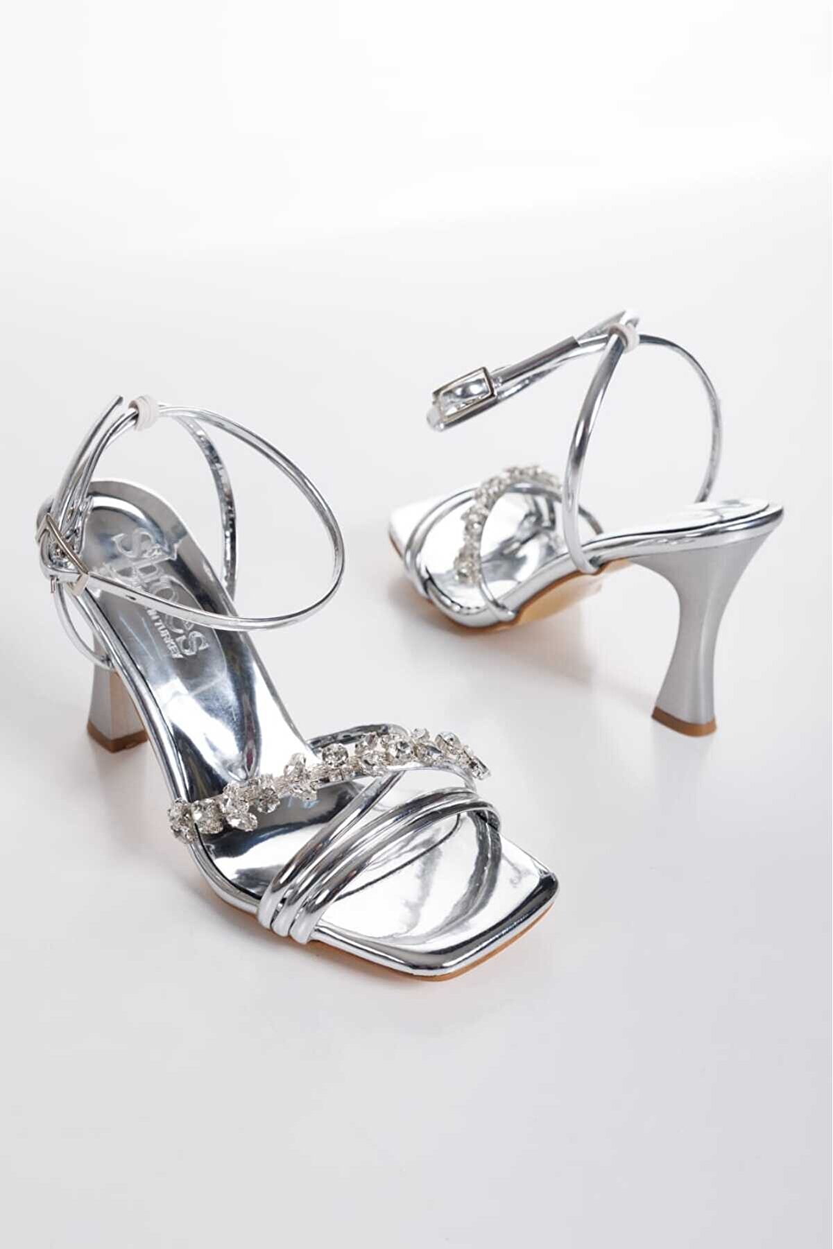 Lukatlove Gult Kadın Si̇lver Bi̇lekten Taşlı Ayakkabı