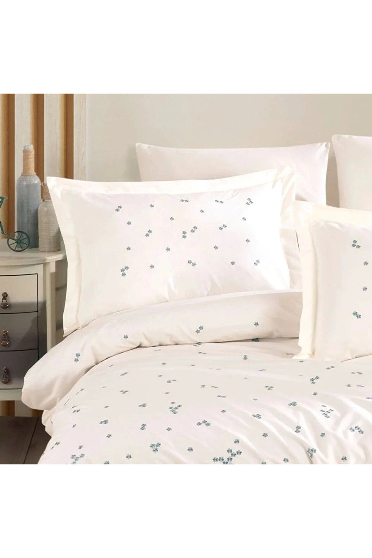 Hobby &Ccedil;i̇ft Ki̇şi̇li̇k Popli̇n Premi̇um Nakışlı Nevresi̇m Spri̇ng Krem