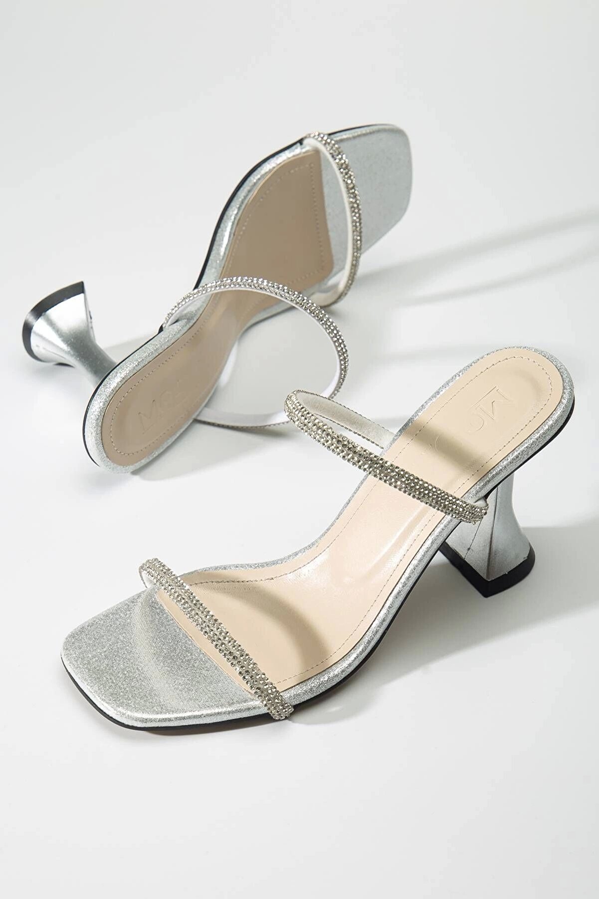 Gult Kadın Kadeh Topuklu Terli̇k Gümüş