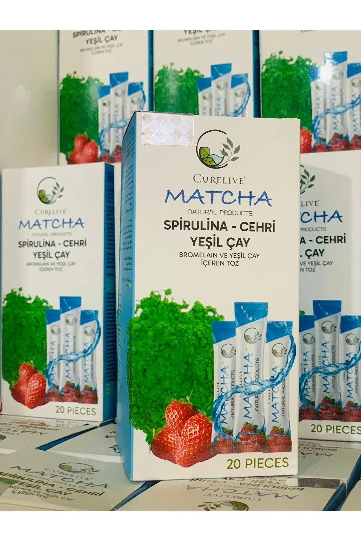 Matcha Çayı Çi̇lekli̇