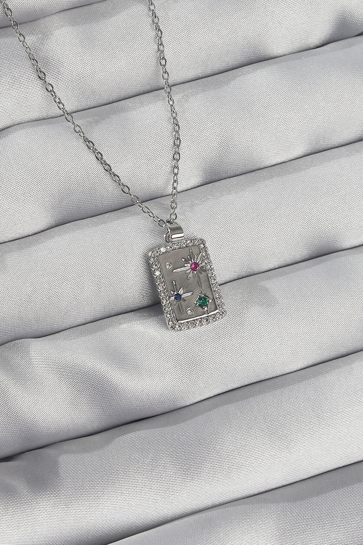 Toptan Bulurum 316L Çelik Zincir Gümüş Renk Renkli Zirkon Taşlı Vintage Ke